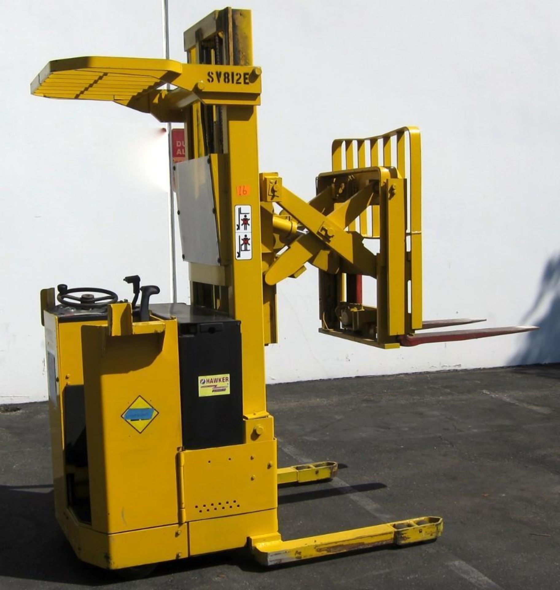 Hyster Forklift - Image 6 of 32