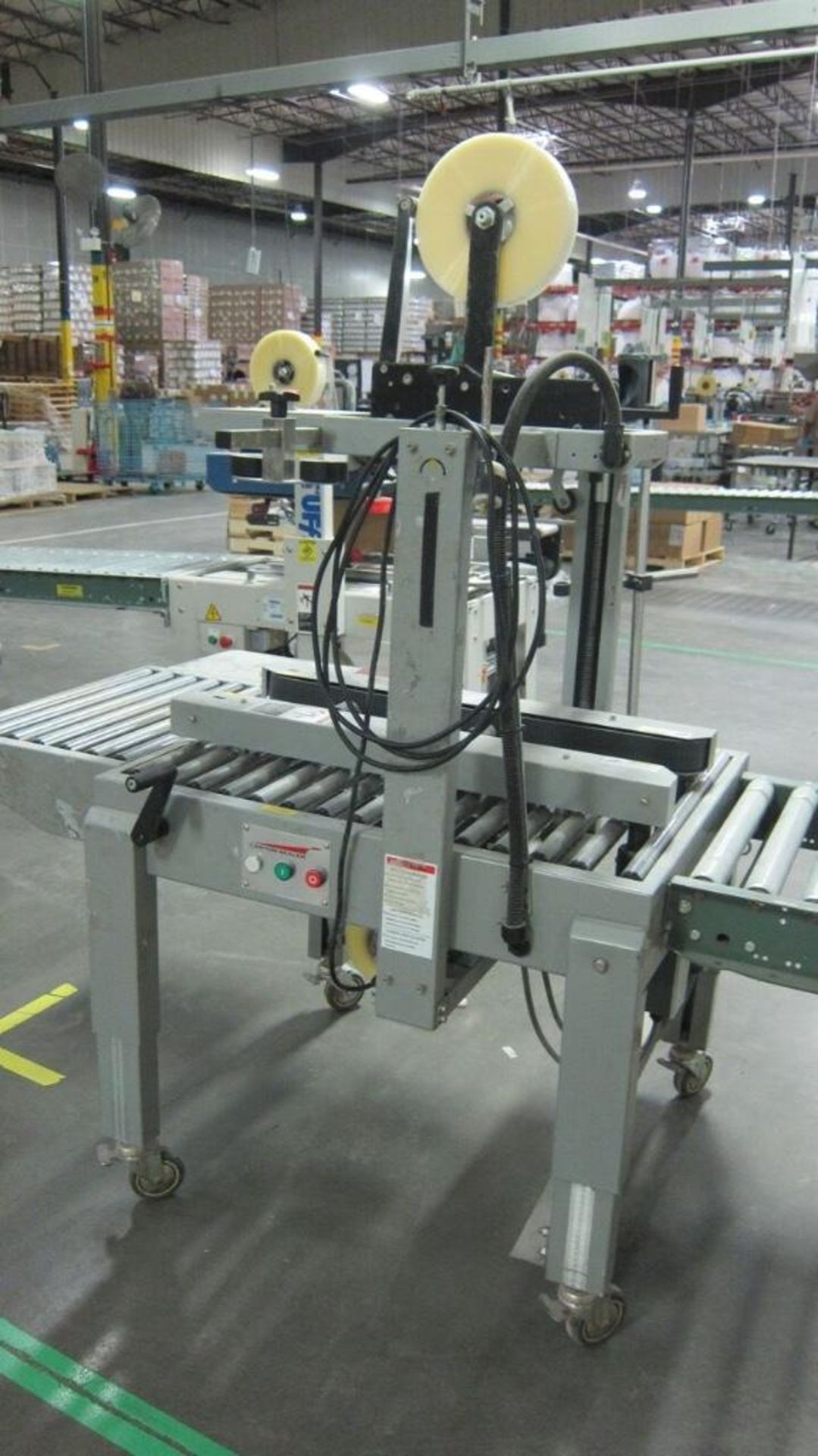 O/K Durable Packaging Box Taper and roller conveyor - Image 3 of 10