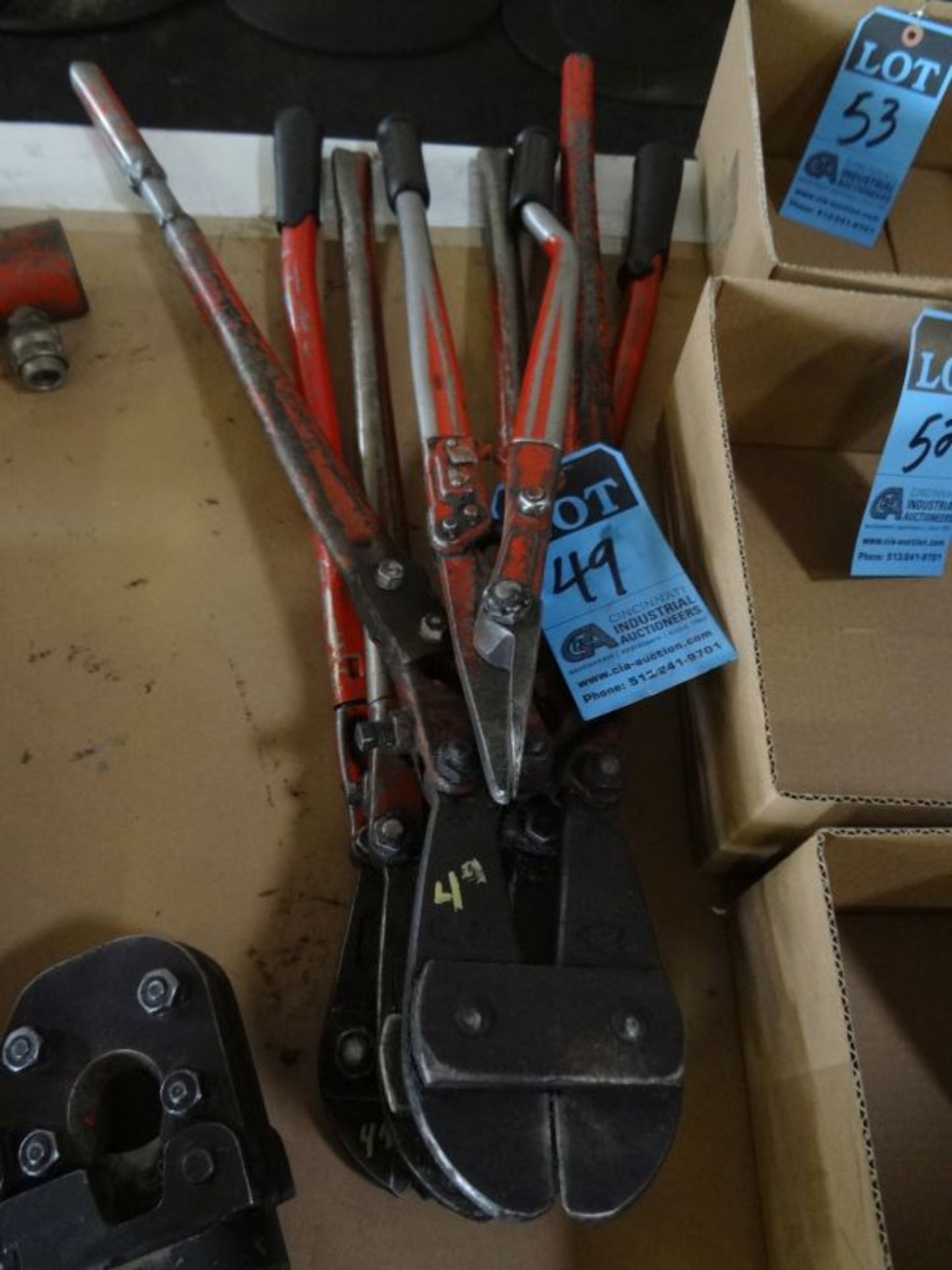 (LOT) BOLT CUTTERS