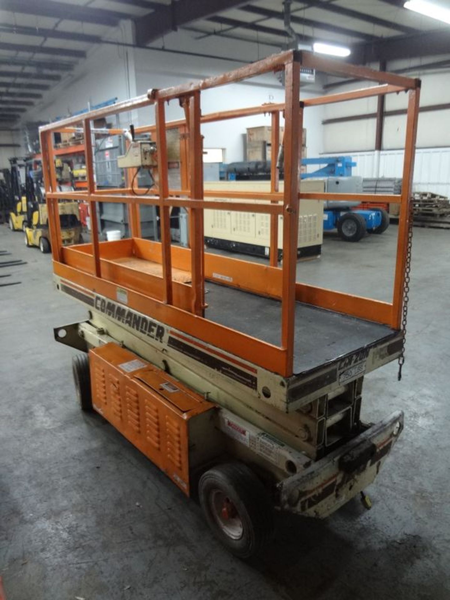 JLG MODEL CM-20N ELECTRIC SCISSOR LIFT; S/N 0208803438, 20' LIFT HEIGHT, 750 LB. CAPACITY, 30" - Image 3 of 6