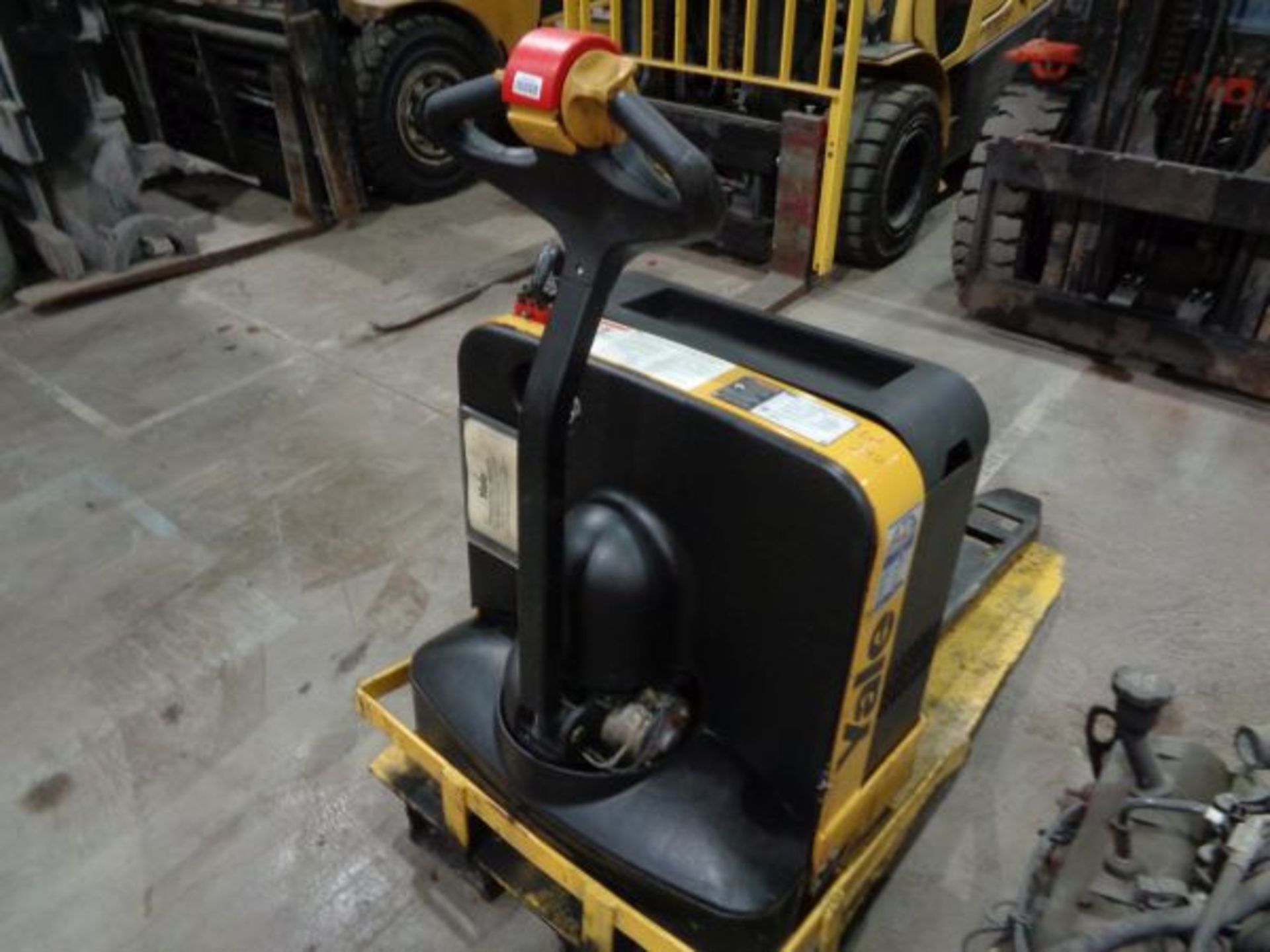 **4,000 LB. YALE MODEL MPB040-EN24T1842 ELECTRIC WALK-BEHIND PALLET TRUCK; S/N B827N19459C, BUITL IN - Image 3 of 3