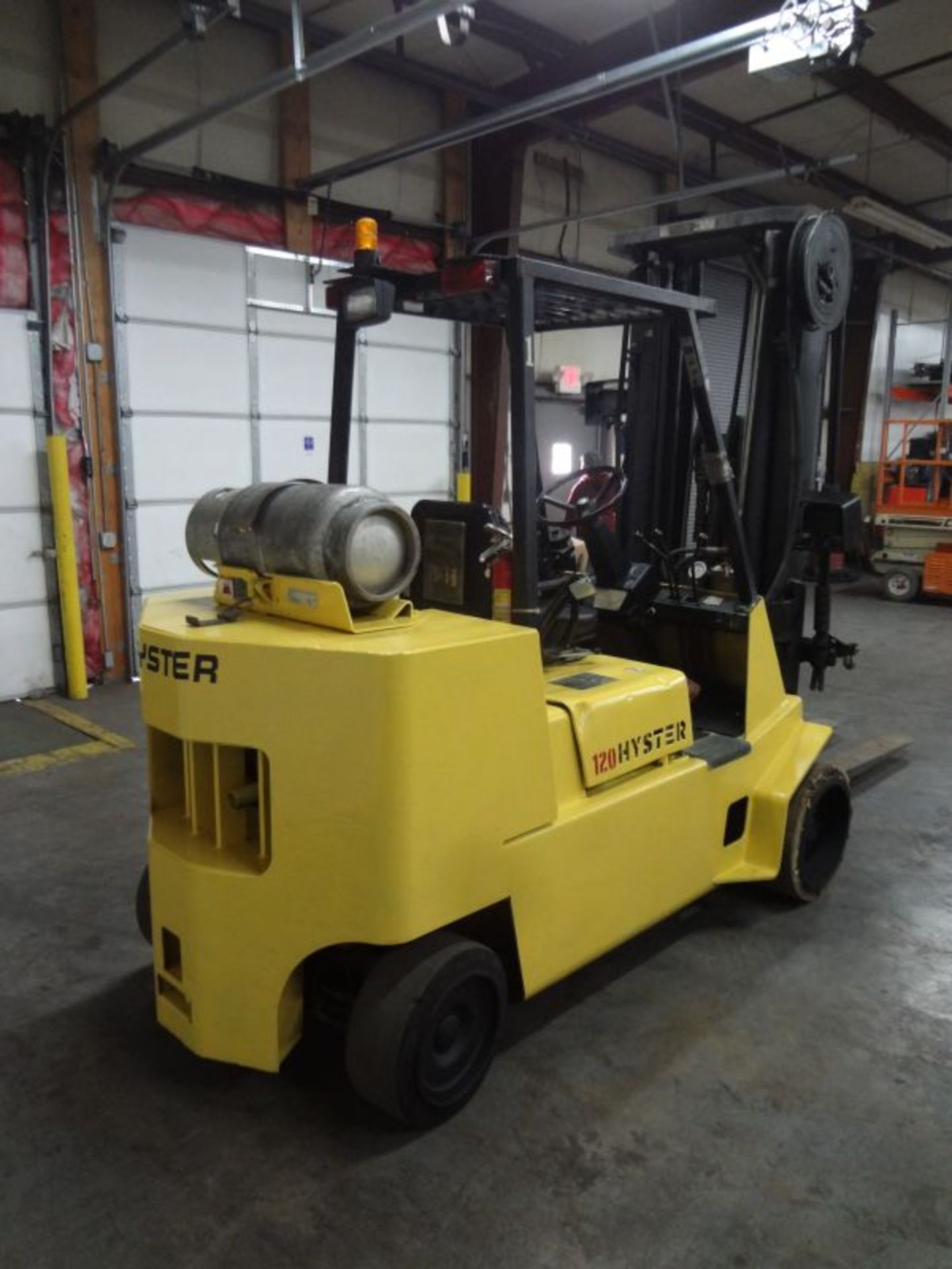 12,000 LB. HYSTER MODEL S120XLS CUSHION TIRE LP GAS LIFT TRUCK; S/N D004V09765S, 6,567 HOURS - Image 3 of 8