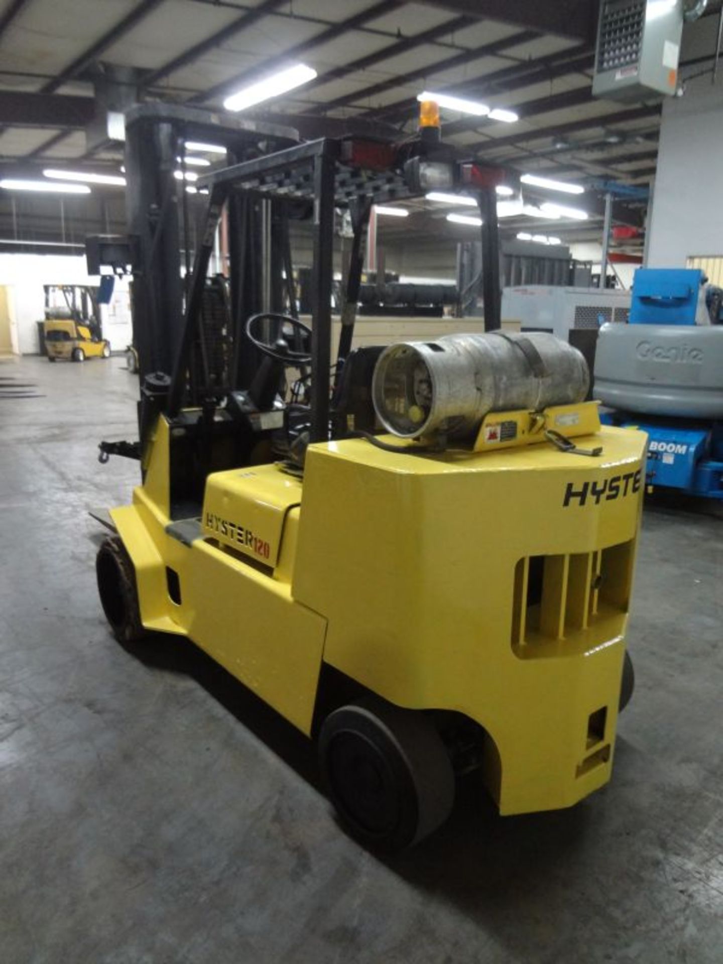 12,000 LB. HYSTER MODEL S120XLS CUSHION TIRE LP GAS LIFT TRUCK; S/N D004V09765S, 6,567 HOURS - Image 4 of 8