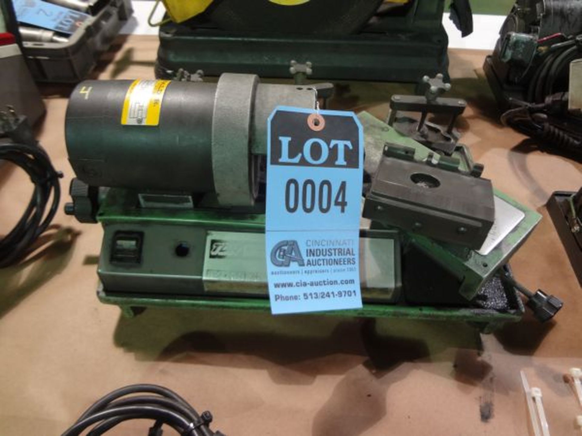 TDR MODEL 82 DRILL SHARPENER; S/N 88176