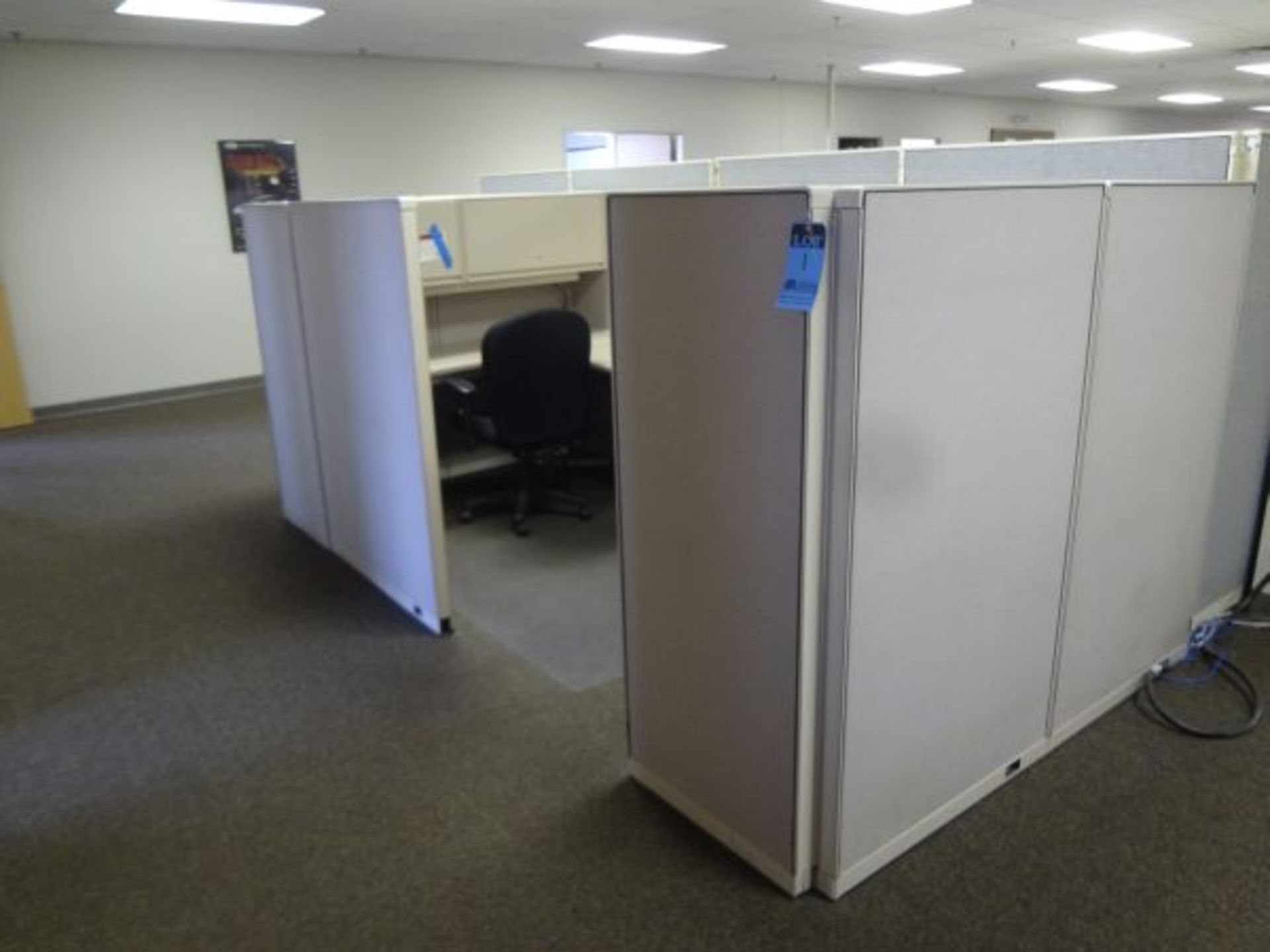 75" X 144" X 61" TWO-PERSON STEELCASE MODULAR OFFICE INCLUDING (4) OVERHEAD CABINETS, (2) 2-DRAWER