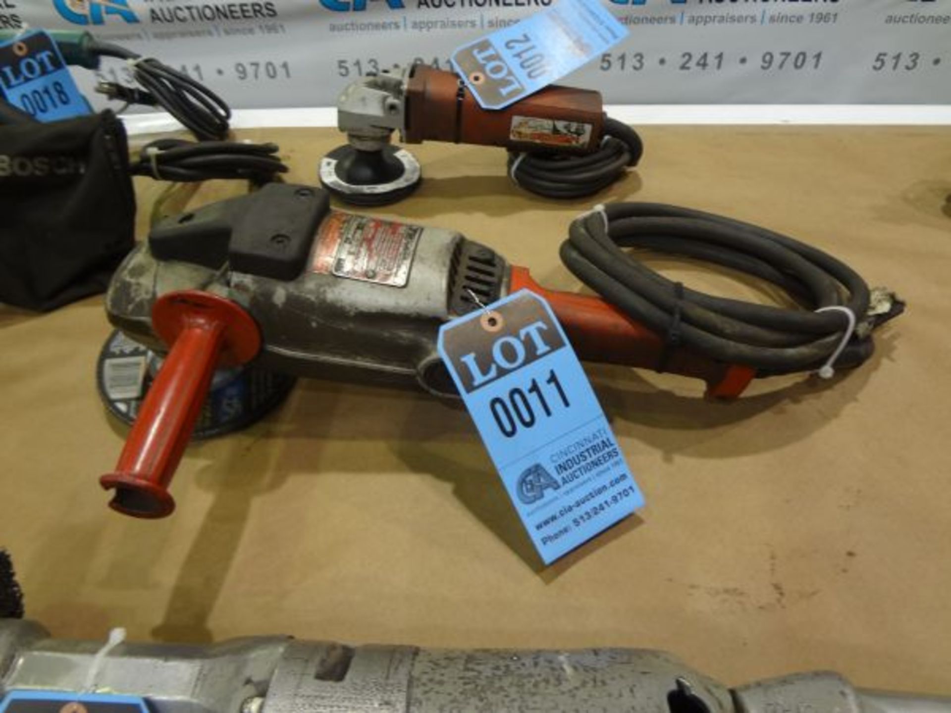 9" MILWAUKEE HEAVY DUTY ELECTRIC ANGLE GRINDER