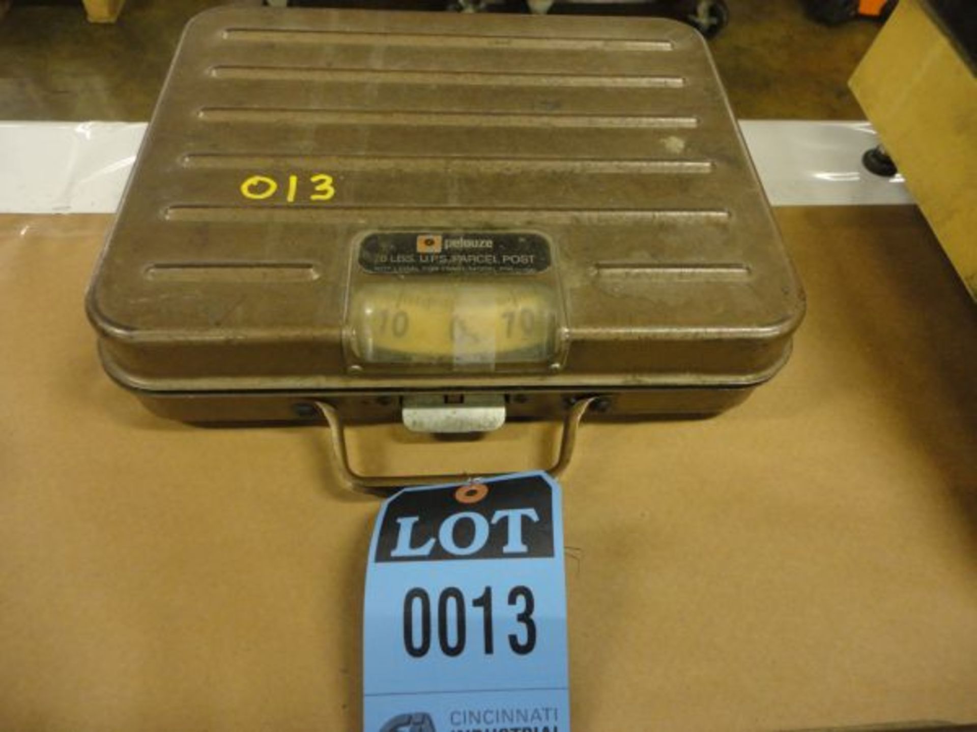 70 LB. CAPACITY PELOUZE UPS / PARCEL POST SCALE