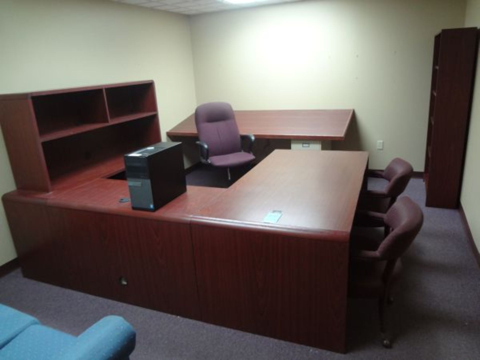 (LOT) DESK, (3) CHAIRS, LOVESEAT, BOOKCASE & TABLE (NO FURNITURE ATTACHED TO BUILDING)