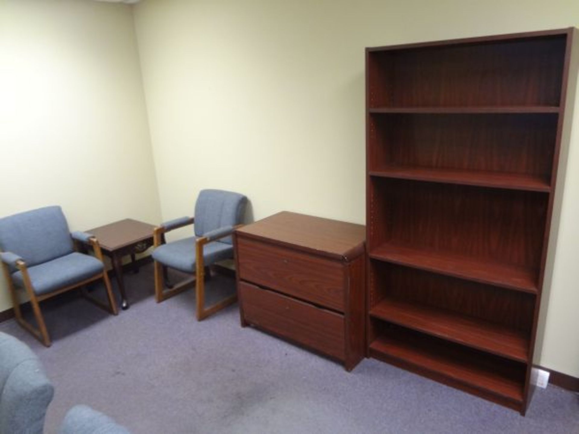 (LOT) DESK, BOOKSHELF, WOOD FILE CABINET & (5) CHAIRS (NO FURNITURE ATTACHED TO BUILDING) - Image 2 of 2