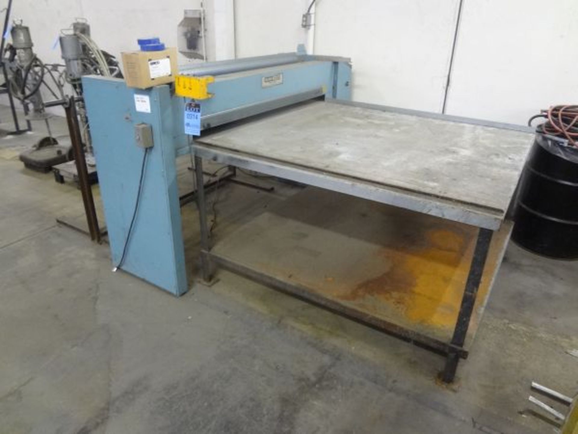 60" DURA-DYNE LINER SIZER AND GLUE TABLE