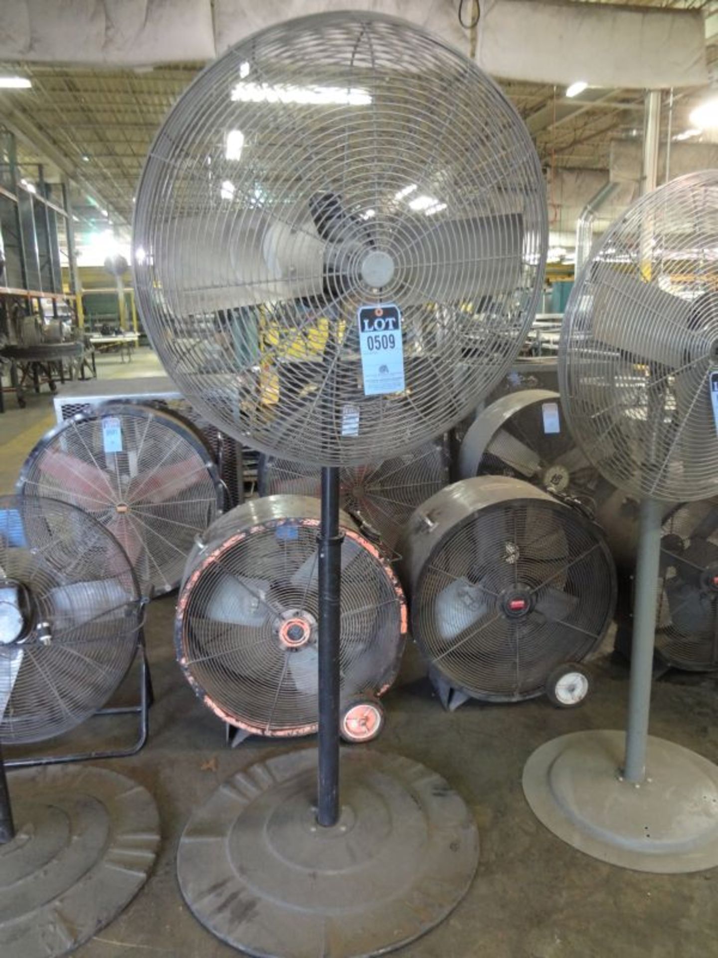 36" DIAMETER PEDESTAL AIR CIRCULATOR