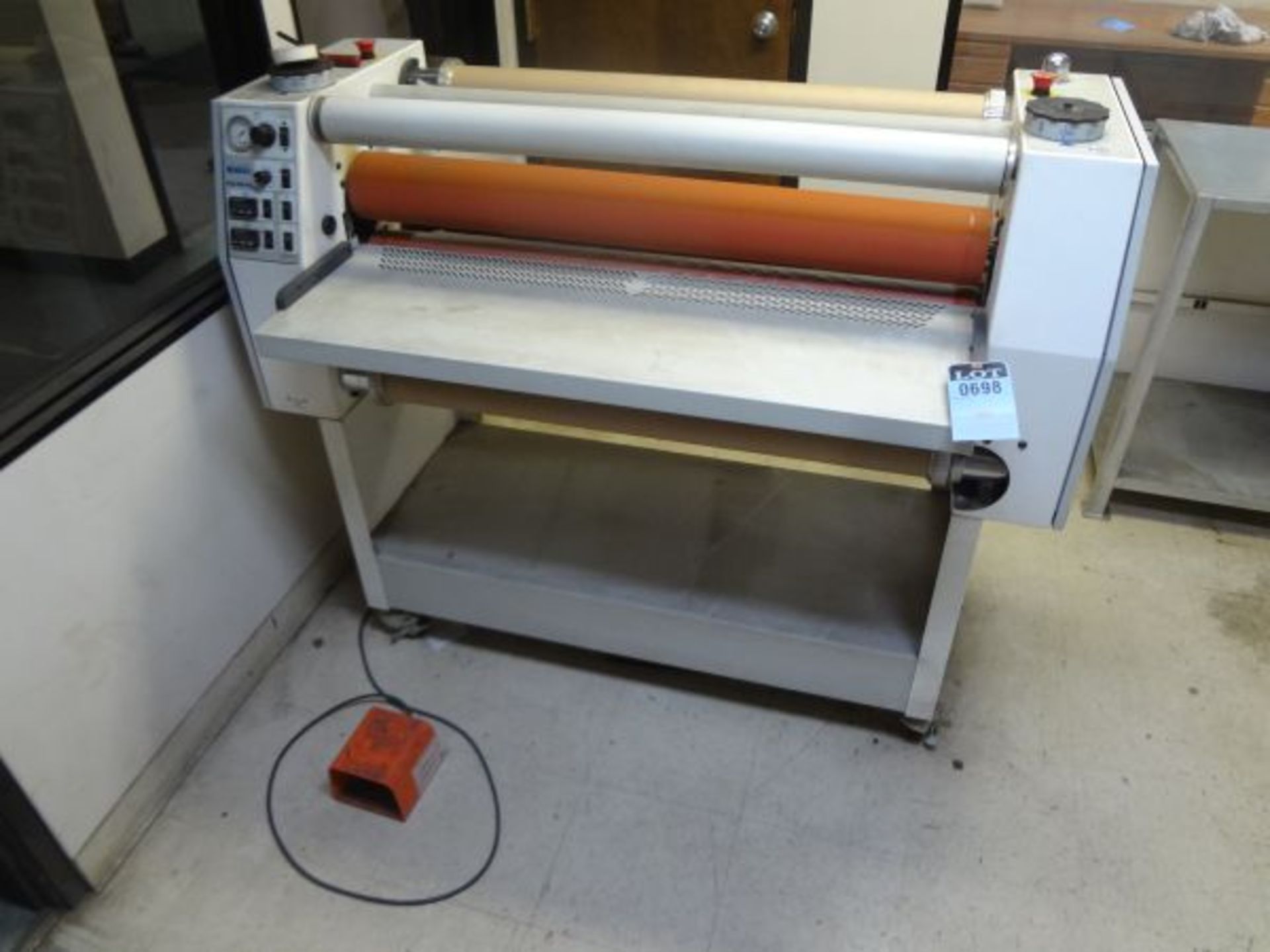 SEAL IMAGE 400 LAMINATOR; 36" CAPACITY