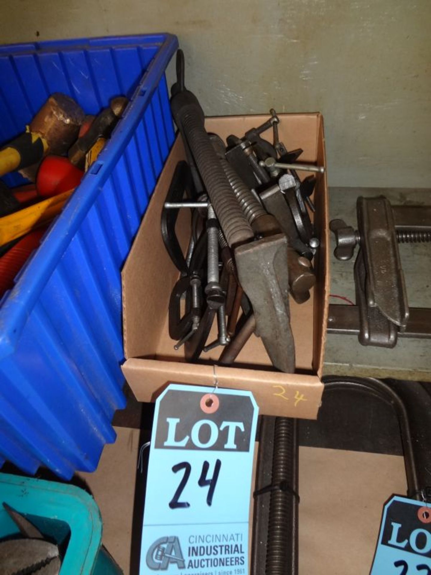 (LOT) MISCELLANEOUS C-CLAMPS