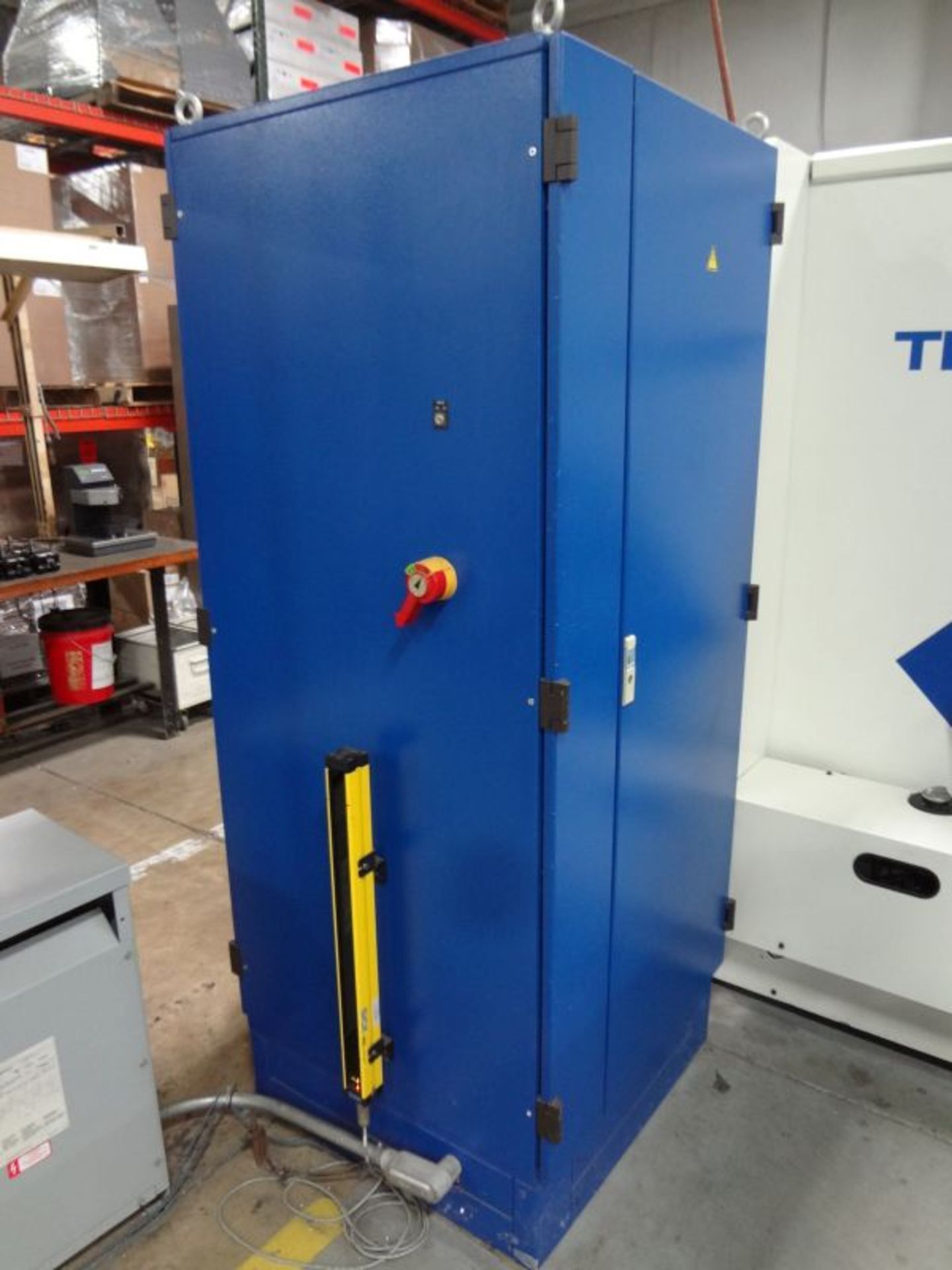 20 TON TRUMPF 2020R SINGLE END CNC PUNCH WITH TOOL ROTATION; S/N A0030A0323, PART NO. 90951, 102" - Image 12 of 20