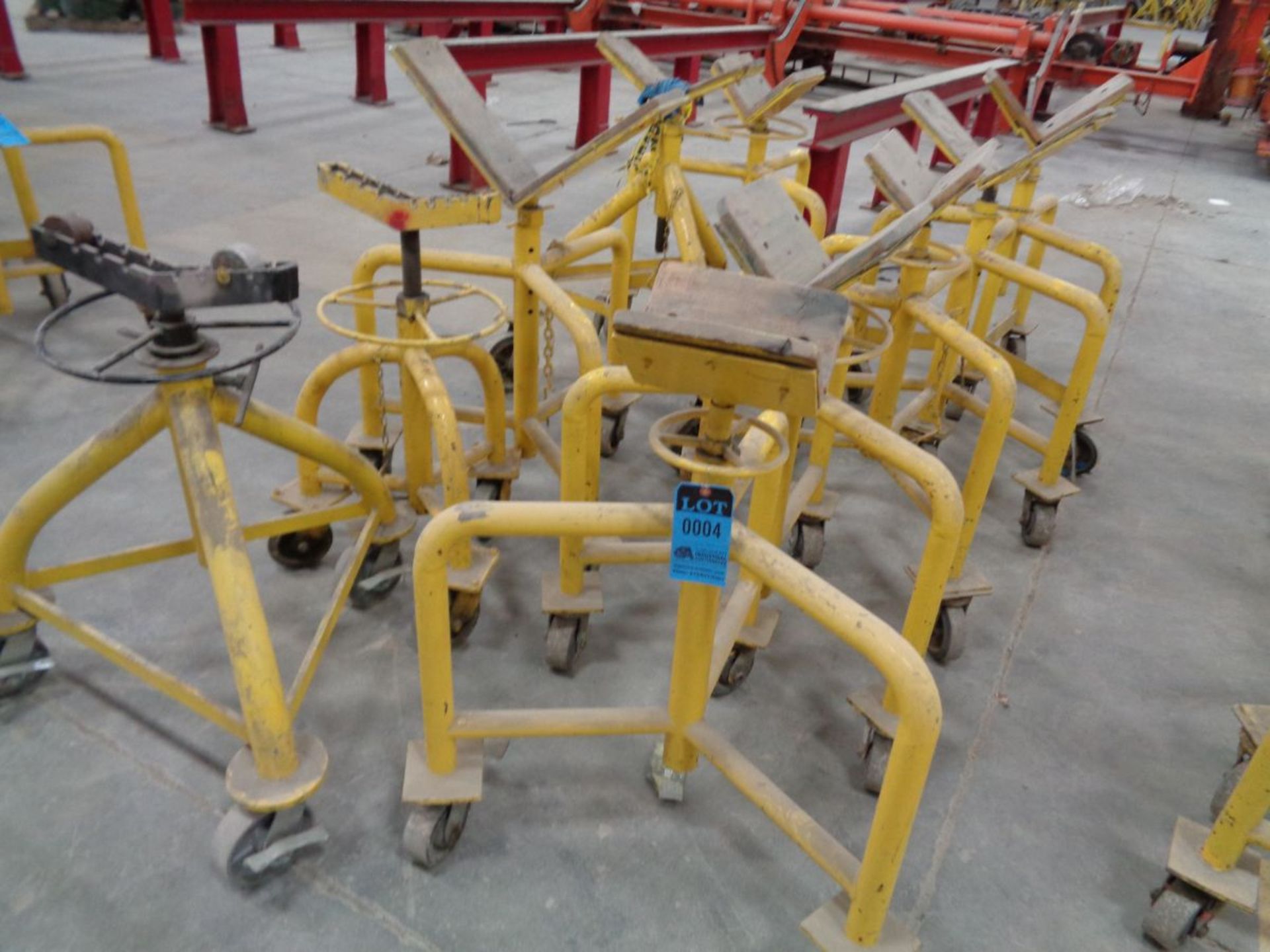 TRI-STAND PORTABLE STEEL CONSTRUCTED PIPE STANDS WITH V-SHAPED TOPS, AJUSTABLE HEIGHT FROM 27" TO