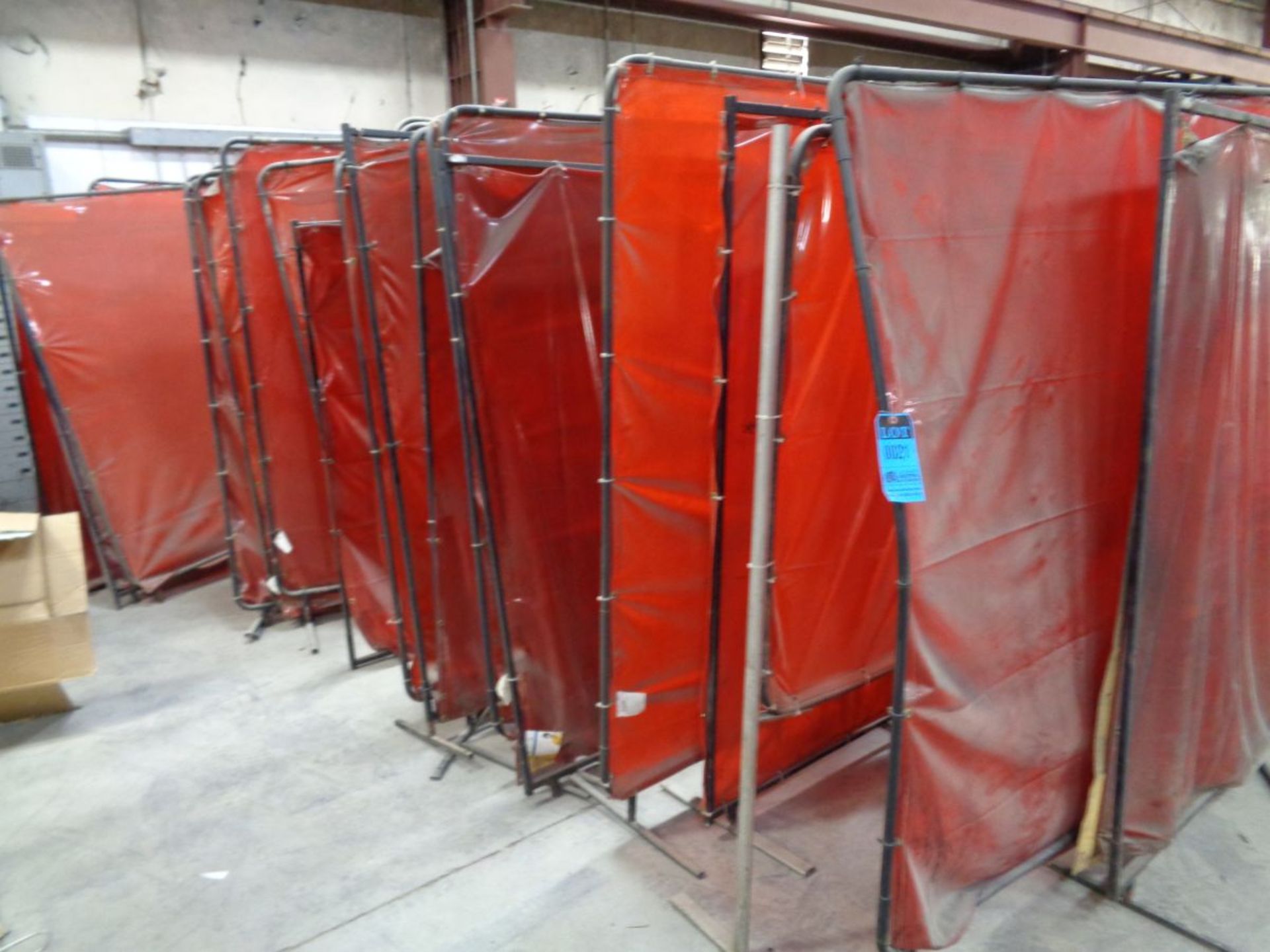 (LOT) (25) WELDING CURTAINS - MOST ARE 72" WIDE X 72" HIGH