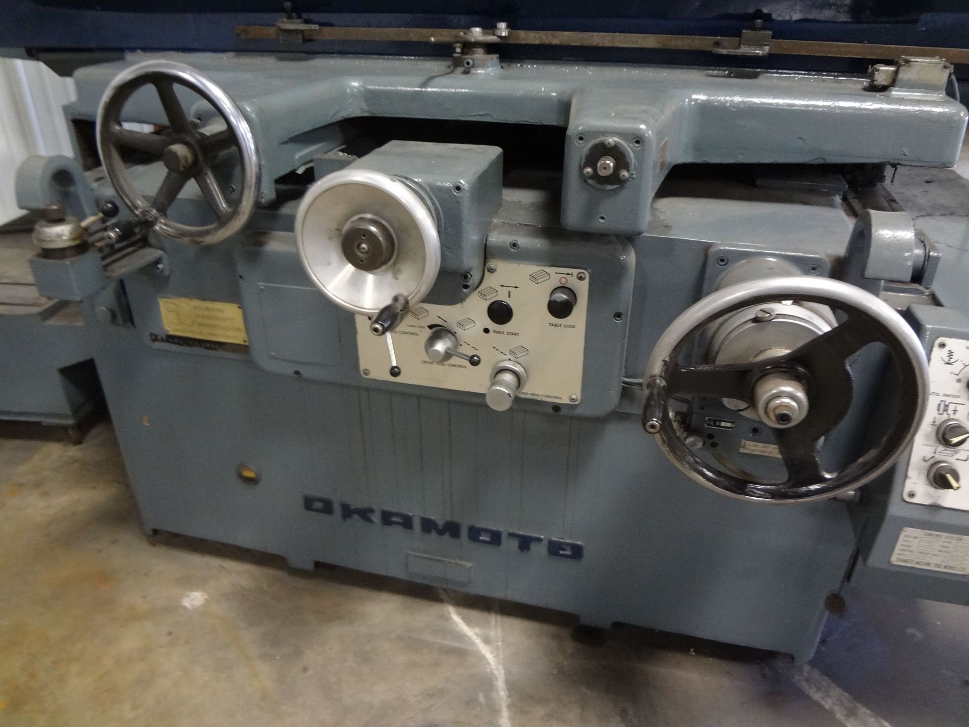 16" X 32" OKAMOTO PSG-84 SURFACE GRINDER; S/N 8663, 16" X 32" MAGNETIC CHUCK, CHUCKTRON MAGNETIC - Image 5 of 11