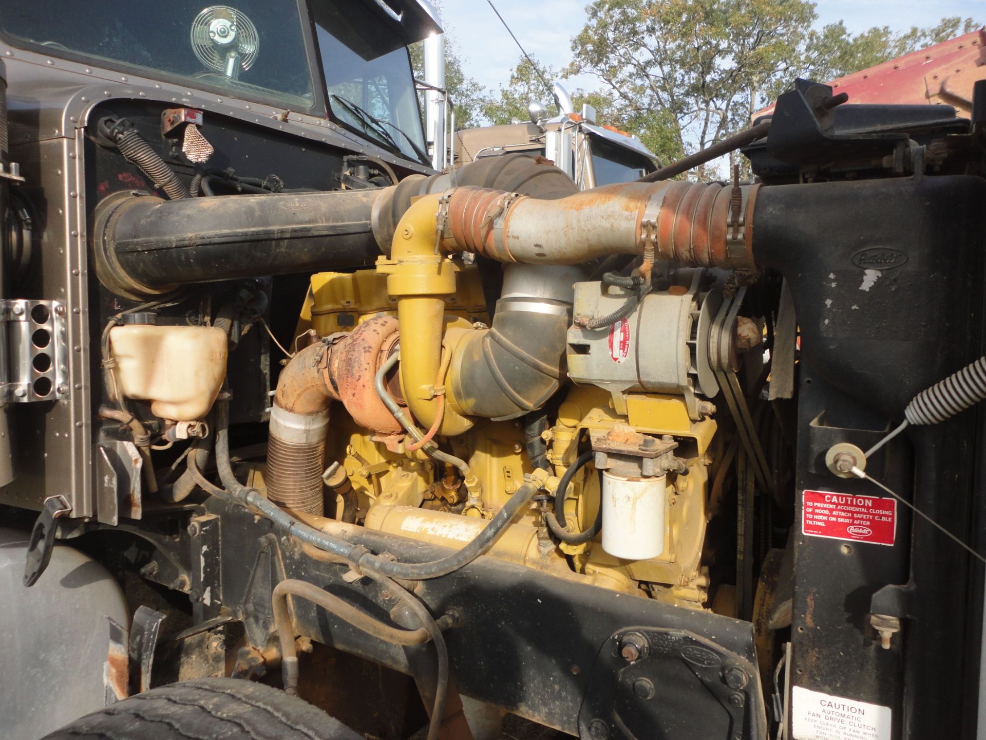 1997 PETERBILT MODEL 379 TANDEM AXLE 10-SPEED EATON TRANSMISSION, 4-BAG AIR RIDE, CATERPILLAR 3406 - Image 13 of 13