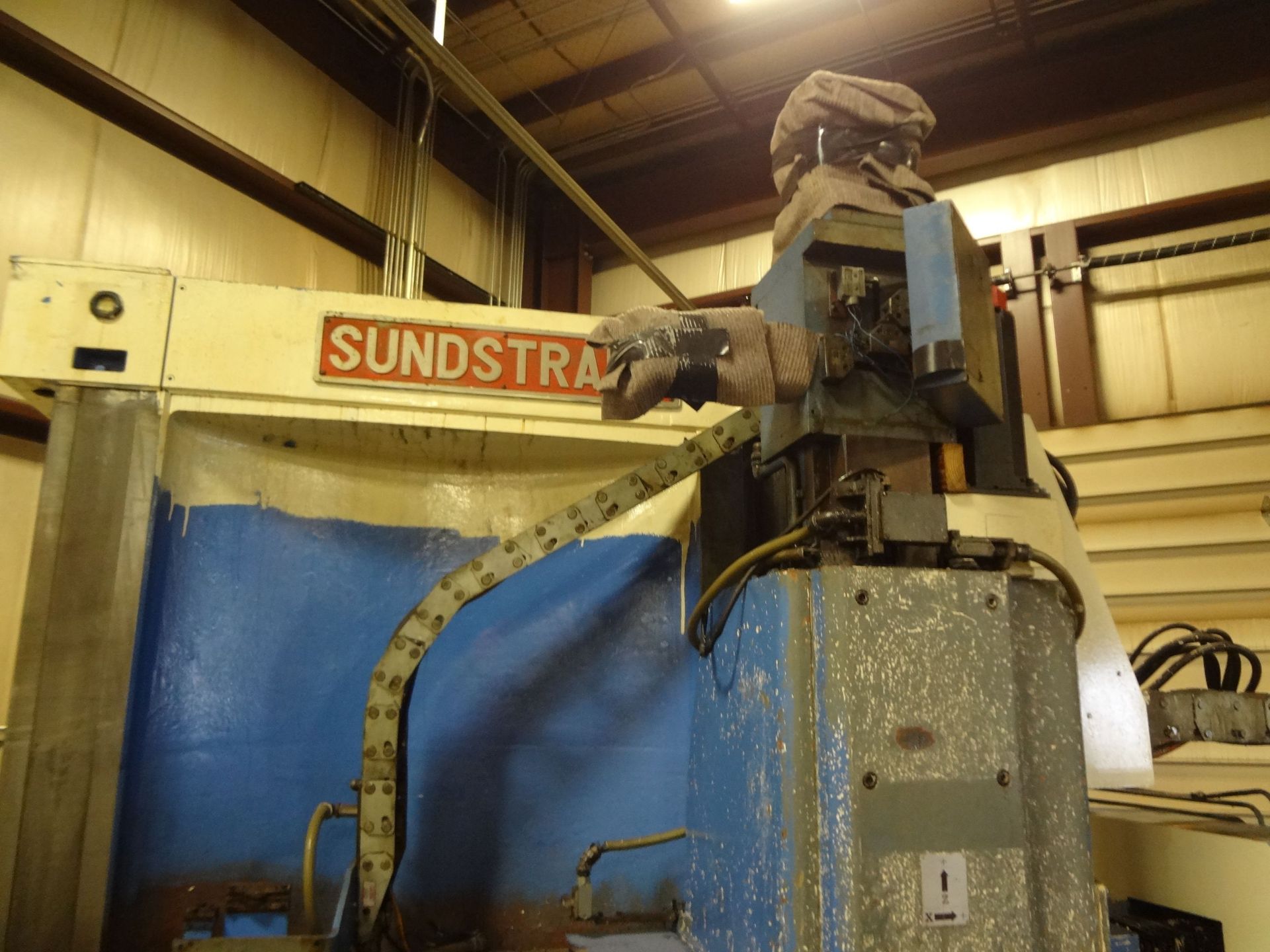 48" SUNDSTRAND VERTICAL TURRET LATHE; S/N N/A, 48" 4-JAW CHUCK, 63" SWING, 46" VERTICAL TRAVEL, 12- - Image 5 of 15