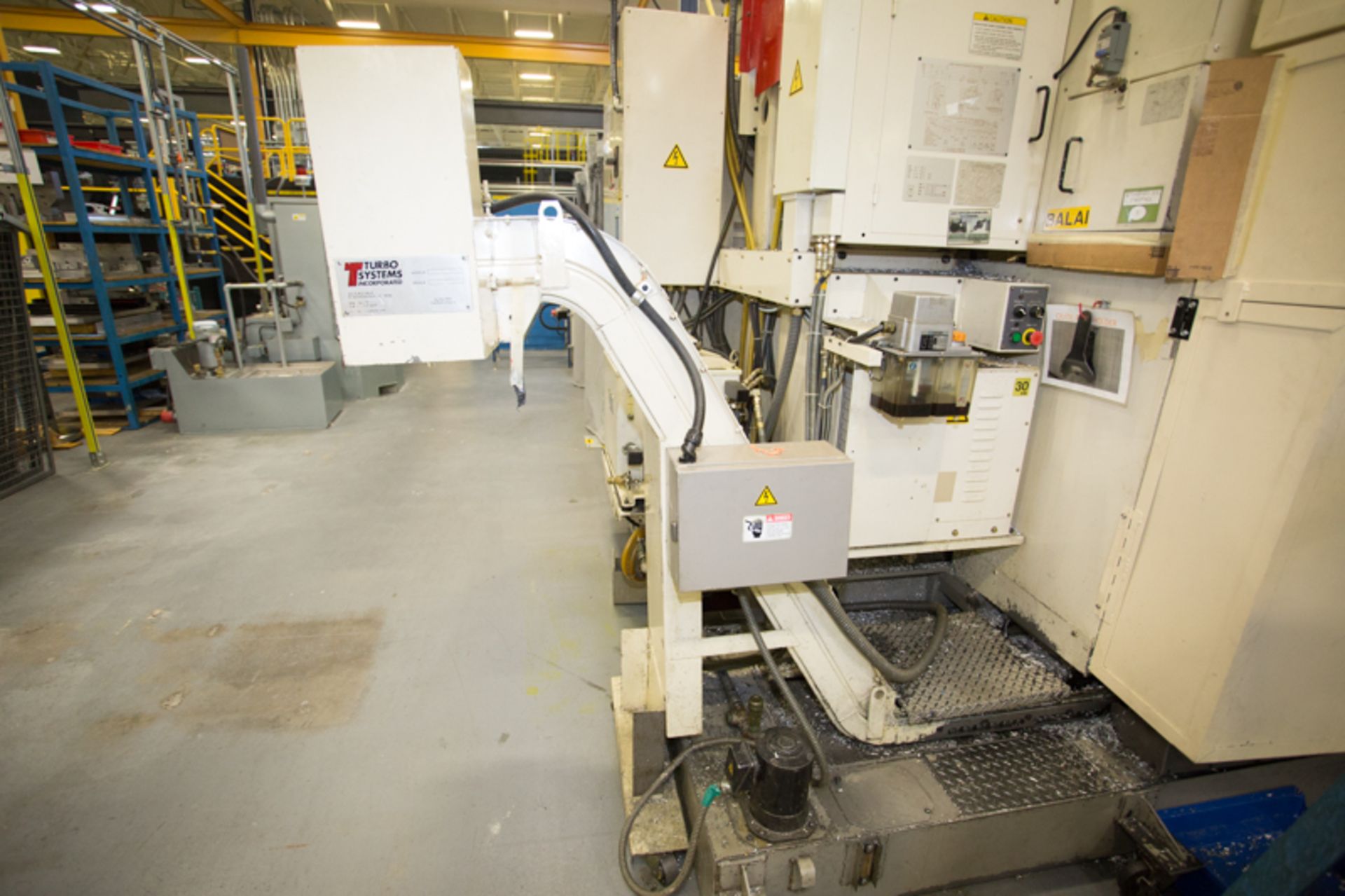 OKUMA CNC VERTICAL MACHINING CENTER MOD. MC-40VB, 5000 RPM, 50 TAPER, 18" X 39" TABLE, 20 ATC, - Image 10 of 11