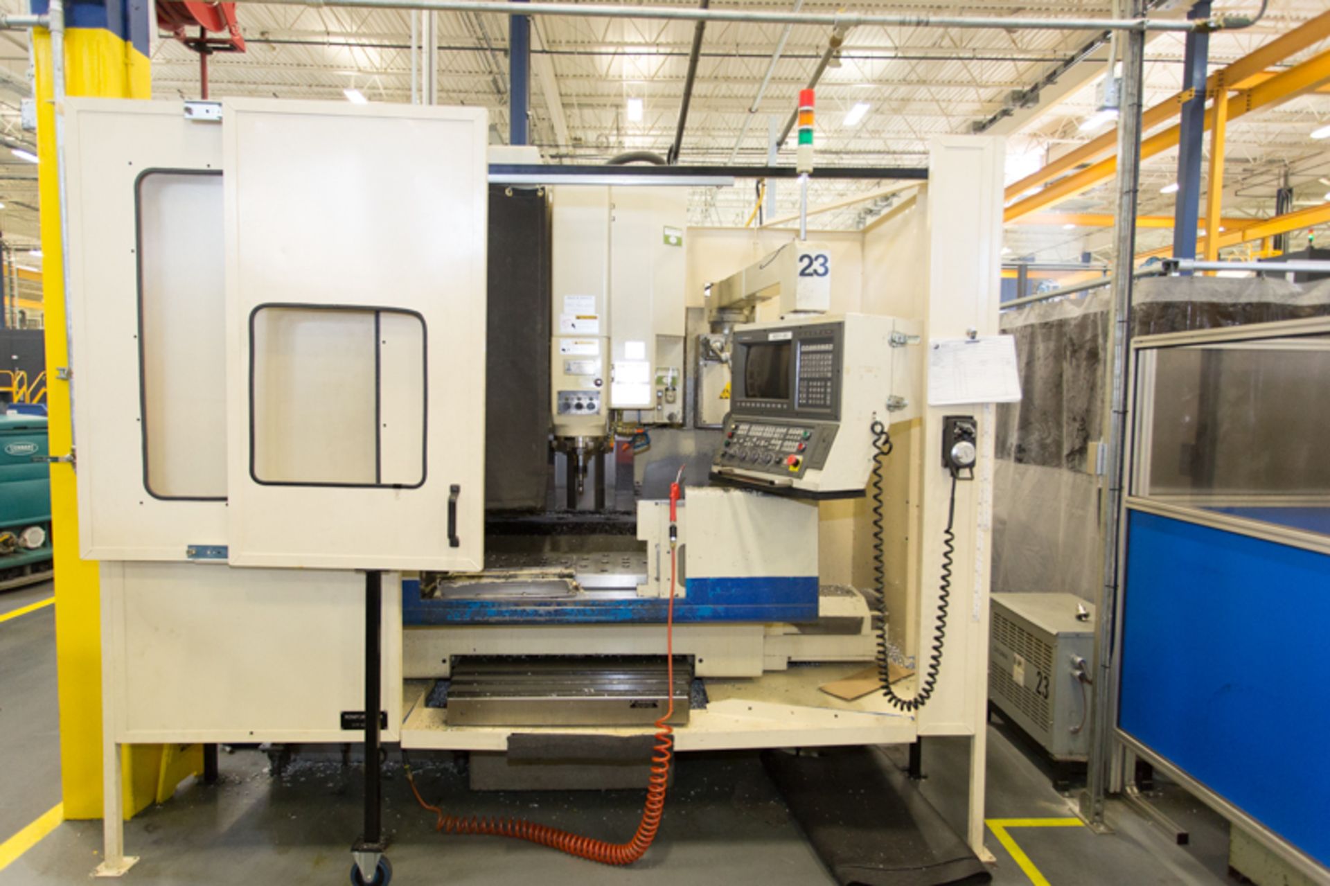 OKUMA CNC VERTICAL MACHINING CENTER MOD. MC-40VB, 5000 RPM, 50 TAPER, 18" X 39" TABLE, 20 ATC,