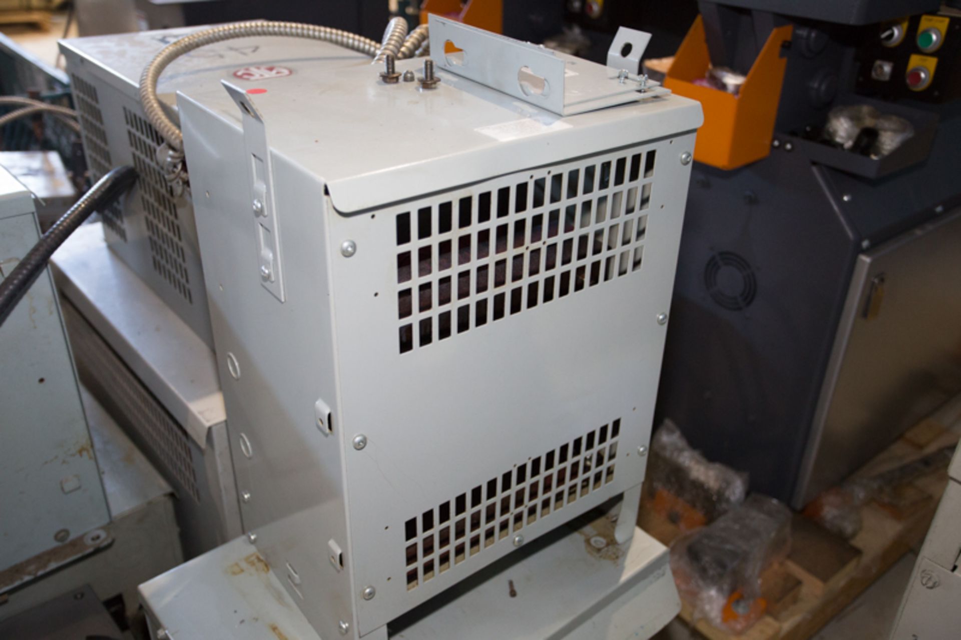 EVI 7.5 KVA TRANSFORMER 480V-120/240V (#4)