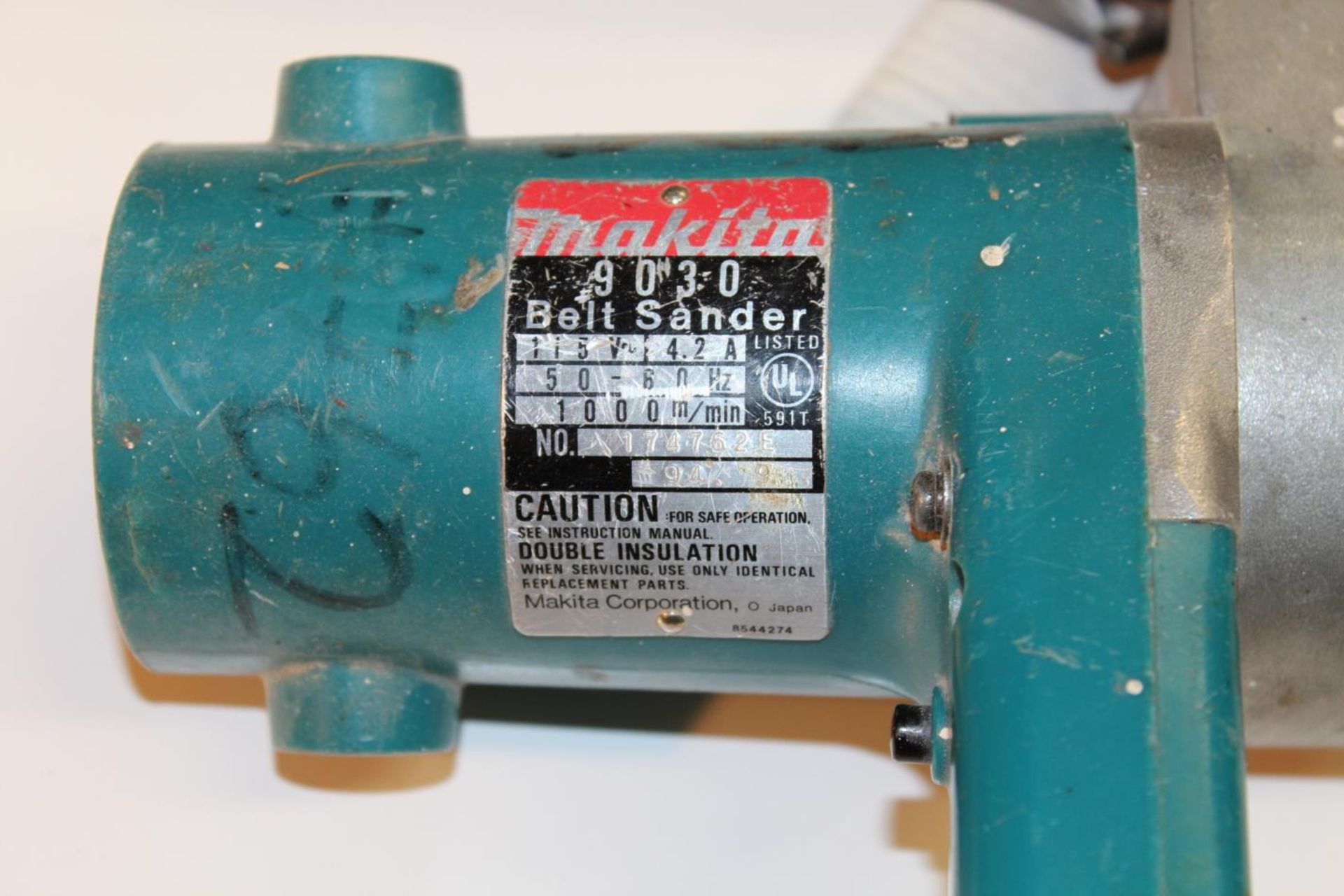 Makita Model 9030 1 1/8" Belt Sander - Image 3 of 3