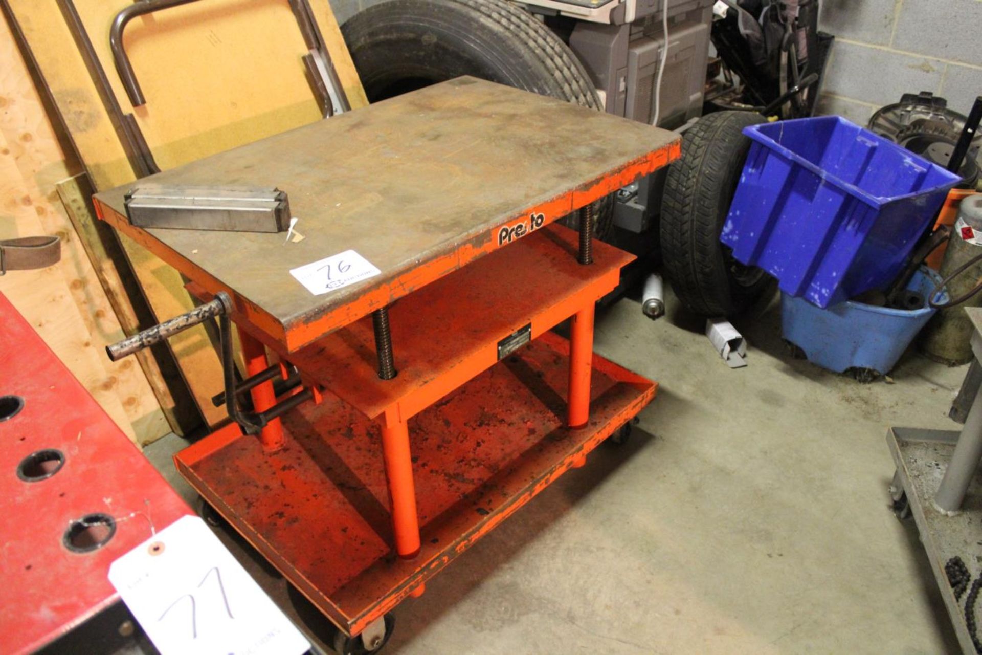 Presto P2436 2K LBS Lift Cart