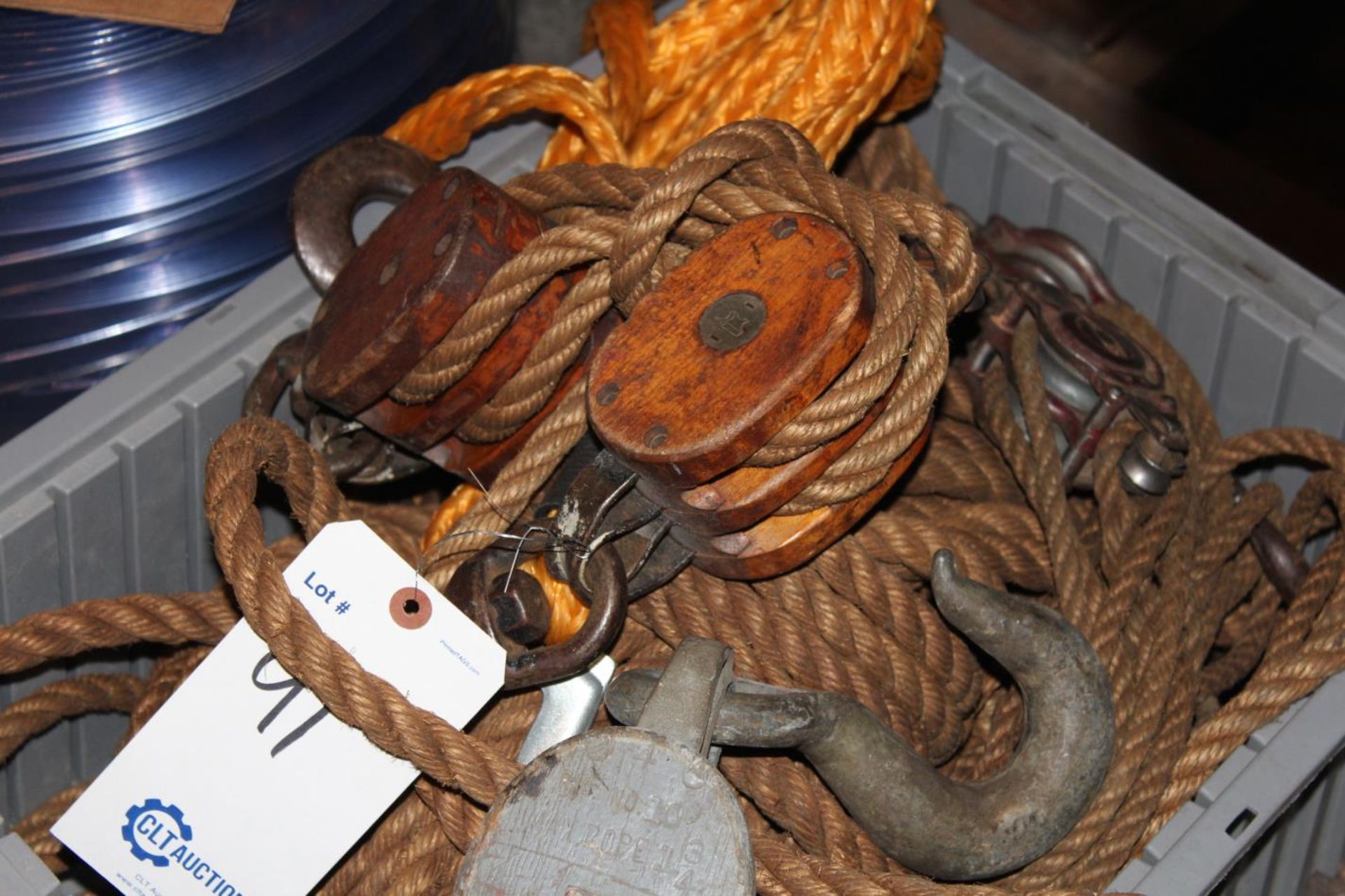 Rope W/ Wooden Pulleys - Image 3 of 4