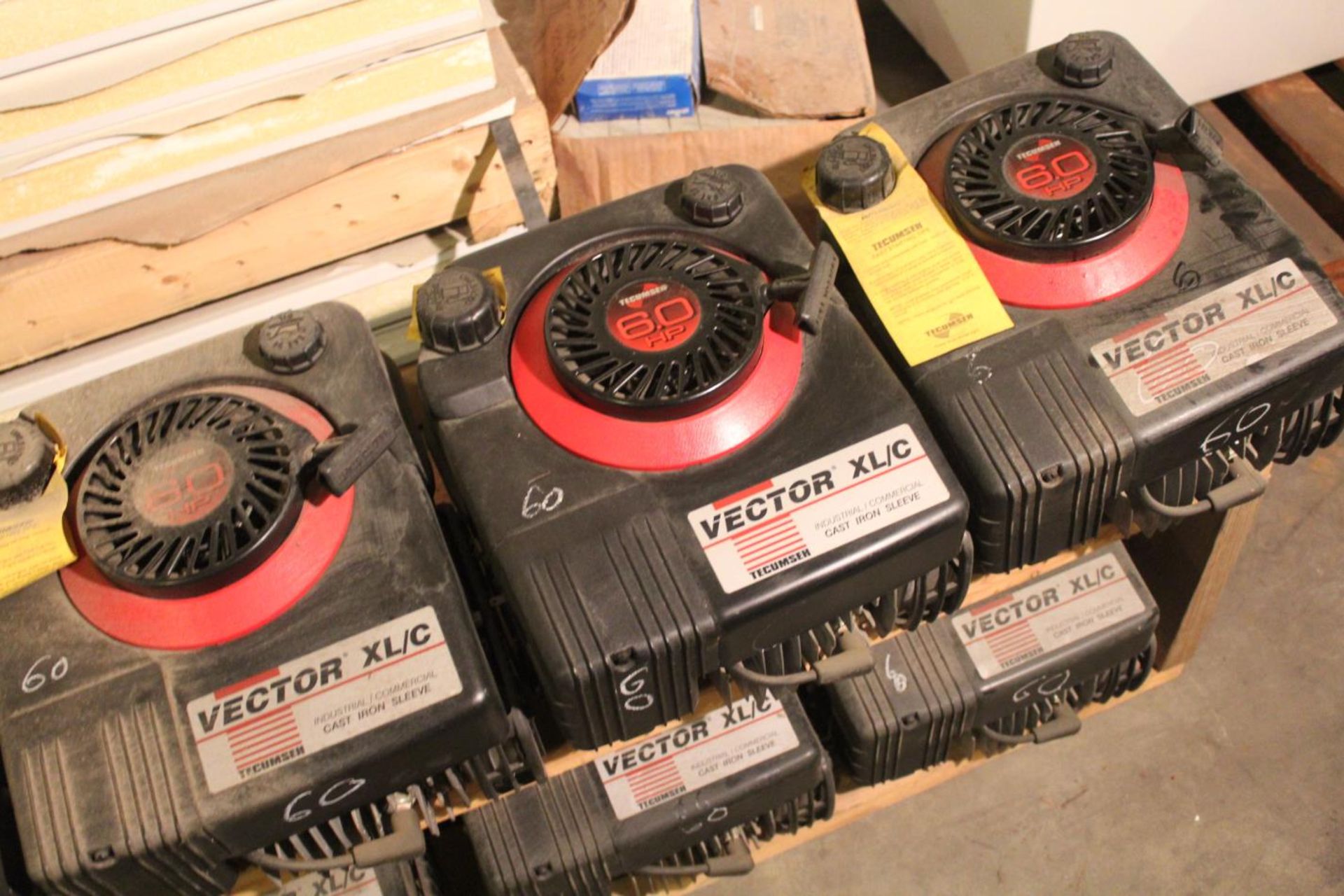 Tecumseh 6HP Vector XL/C Electric Start Gas Motors, Engine Model VLV-126 New old Stock - Image 2 of 5