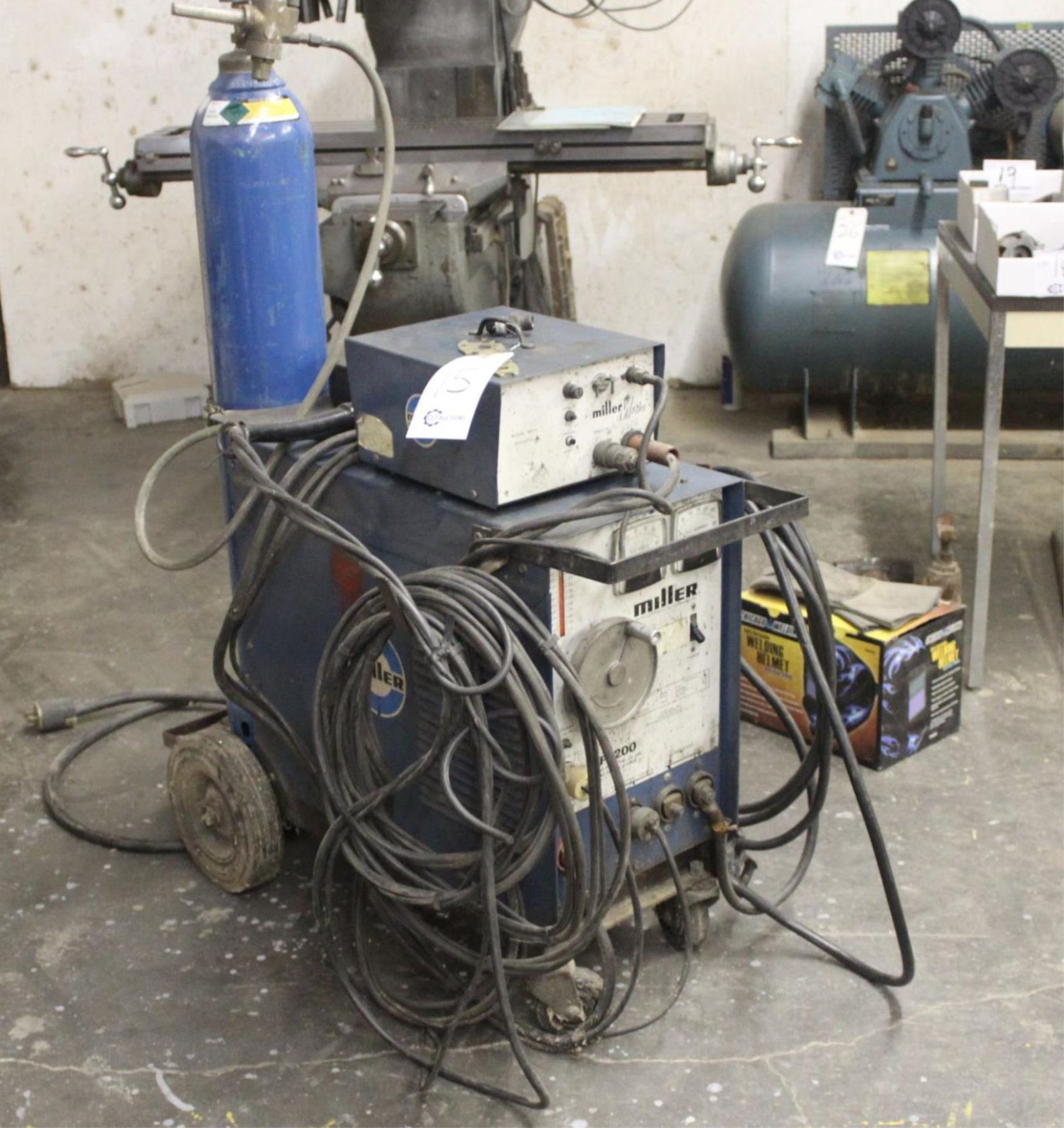 Miller Welder CP_200 Power Source W/ Millermatic WC-1 Spoolmatic Spool Gun230/460v/3ph, Includes