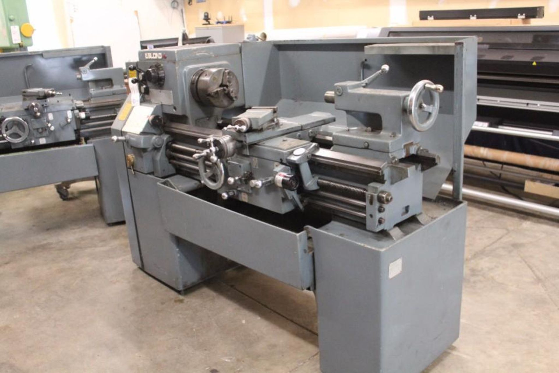 Leblond 15" x 32"Servo Shift Engine Lathe 2.25" HTS. Inch/Metric Treading & Dials Rohm 3 jaw chuck,2