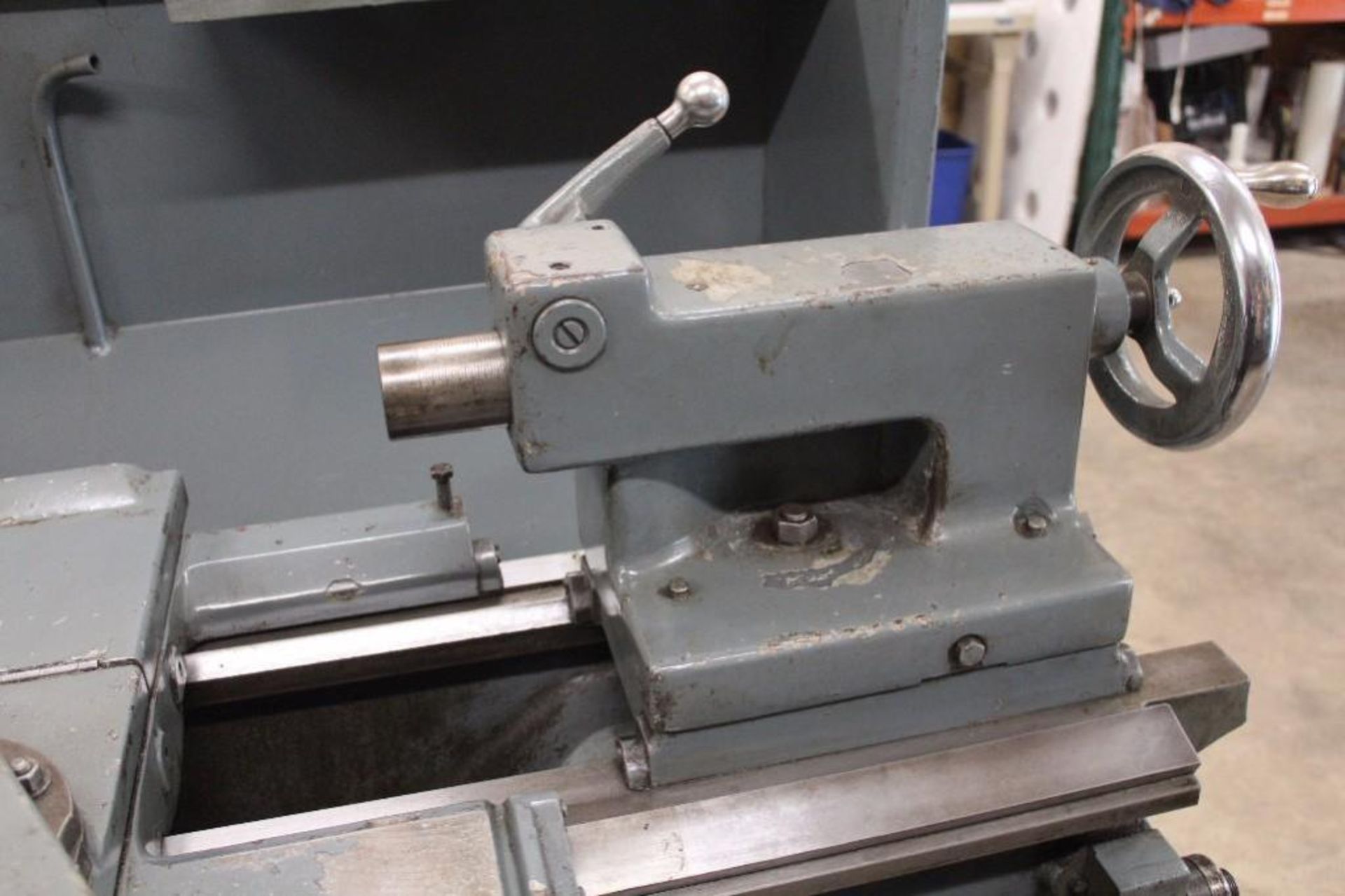 Leblond 15" x 32"Servo Shift Engine Lathe 2.25" HTS. Inch/Metric Treading & Dials Rohm 3 jaw chuck,2 - Image 14 of 16