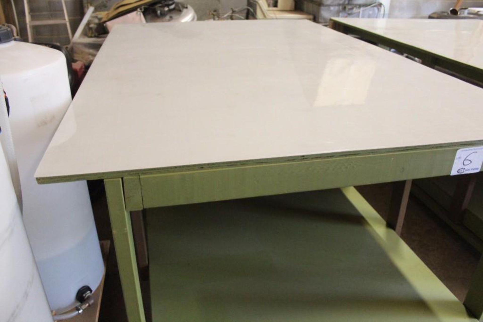 4' X 8' Work bench with plastic top - Image 4 of 5