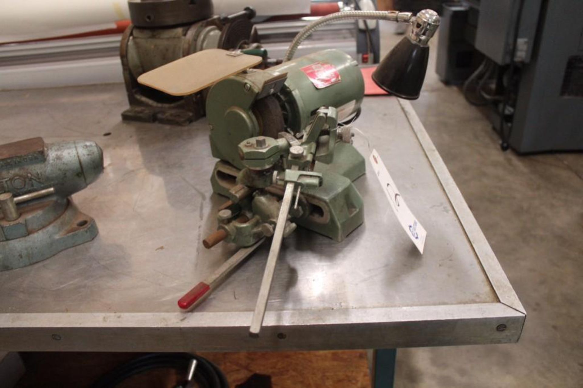 Lisle Model 9100 Drill Grinder 1/3 hp/115v/1ph - Image 3 of 7