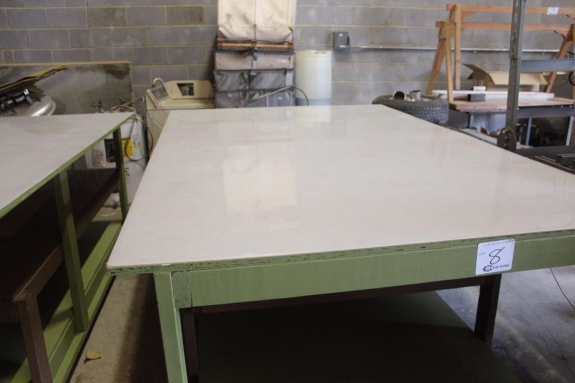 4' X 8' Work bench with plastic top - Image 3 of 3