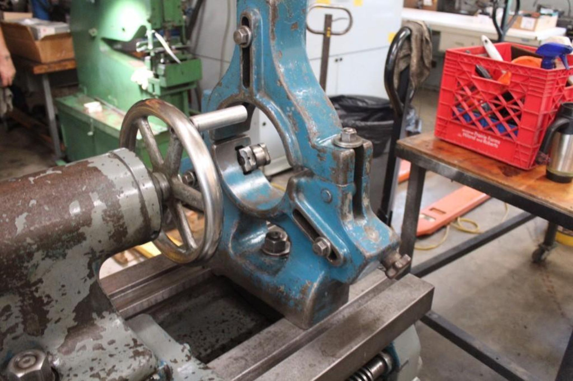 Lodge & Shipley 18"x 12' engine lathe. Quick change tool post, steady rest 3 and 4 jaw Chuck. 15 HP, - Image 9 of 25