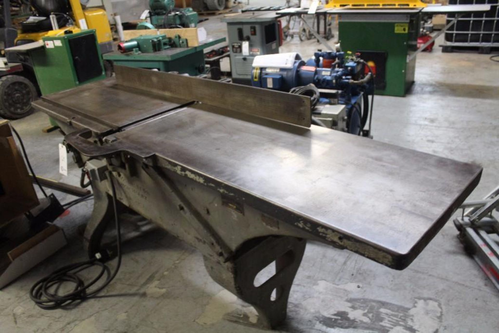 American F.H Clement 16 inch jointer 3HP/220v/3ph - Image 13 of 16