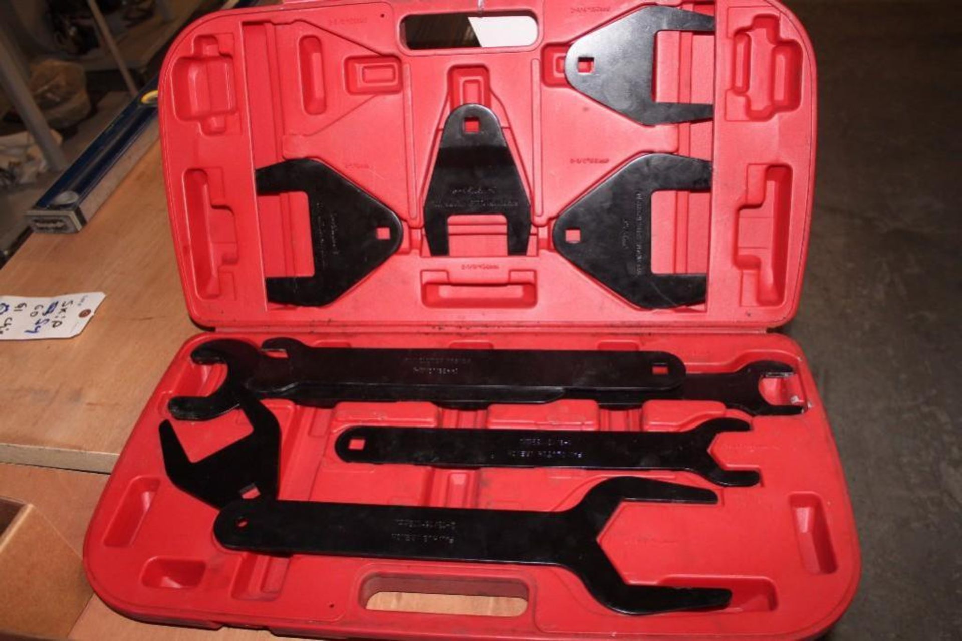 Fan Hub wrench set - Image 4 of 5