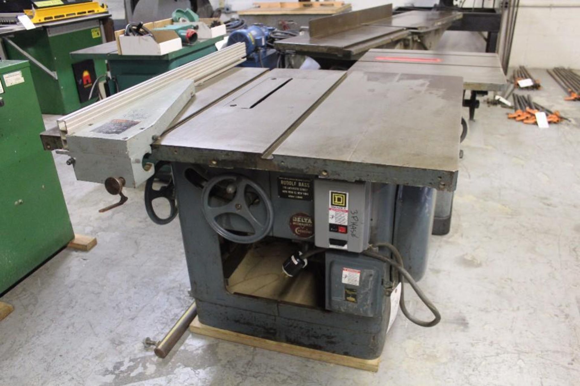 Delta Milwaukee 12/14 table saw Serial number : 6478 - A 230v/3ph