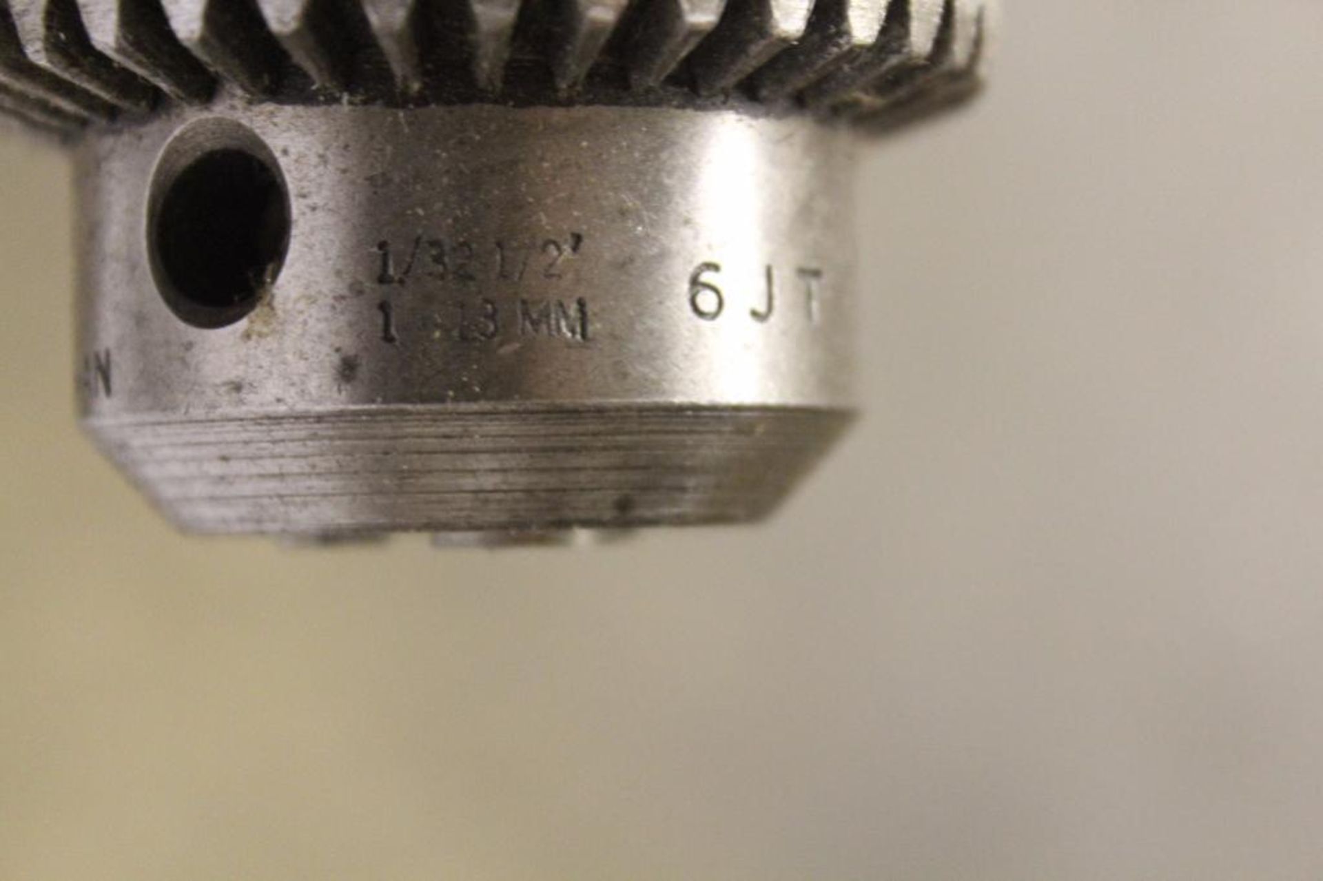 R - 8 collet set with drill chuck - Image 3 of 3