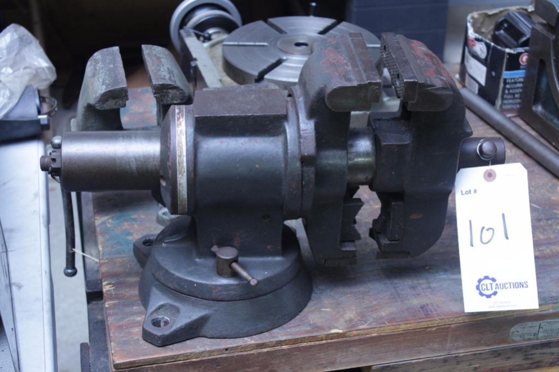 Swivel tilting bench vise 5" jaw