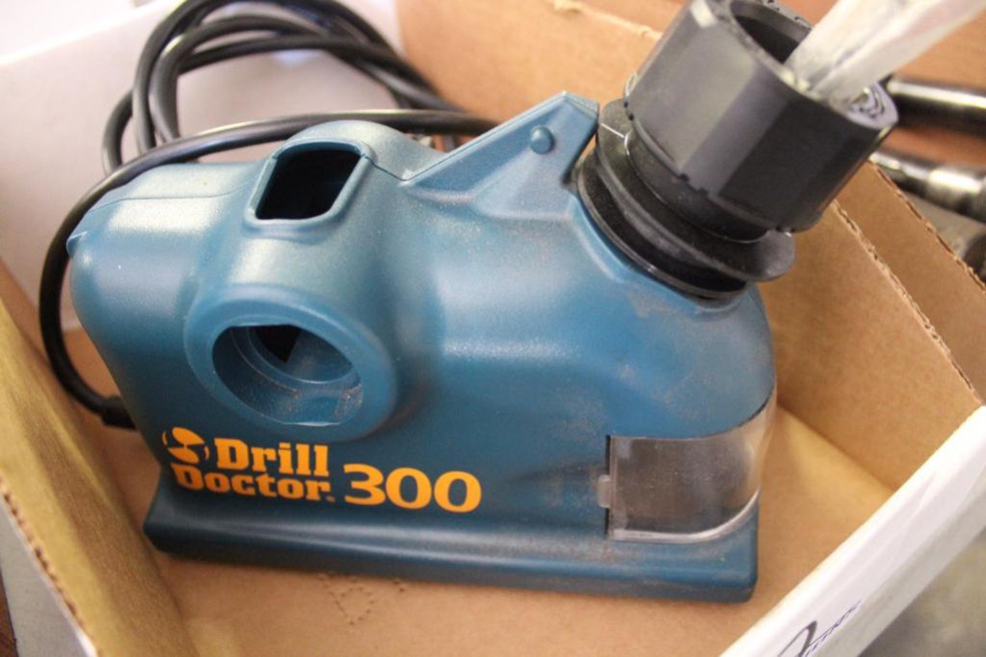 Drill Doctor 300 drill sharpener - Image 2 of 2