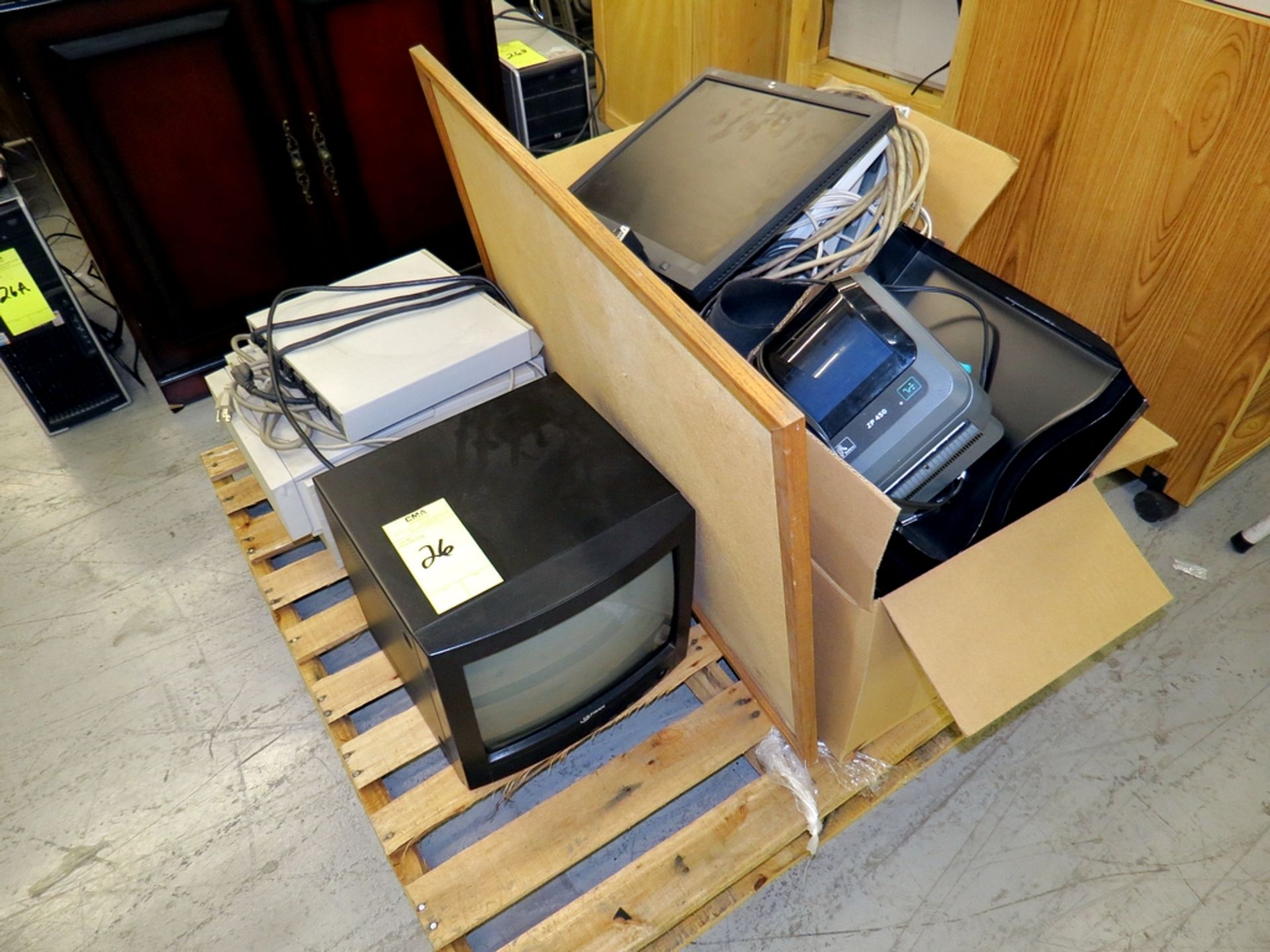 Lot of monitors and printer