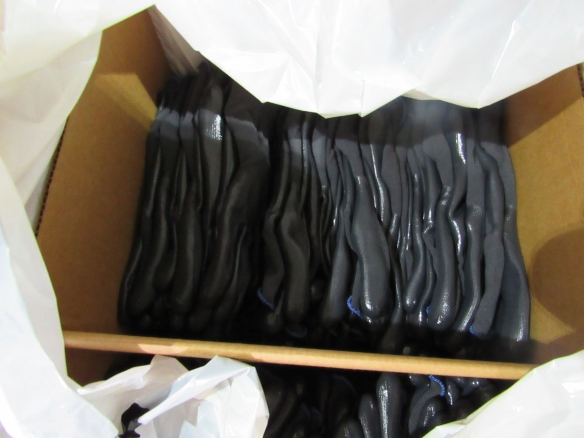 (Approx qty - 280) Pairs of Non-Slip Gloves- - Image 3 of 4