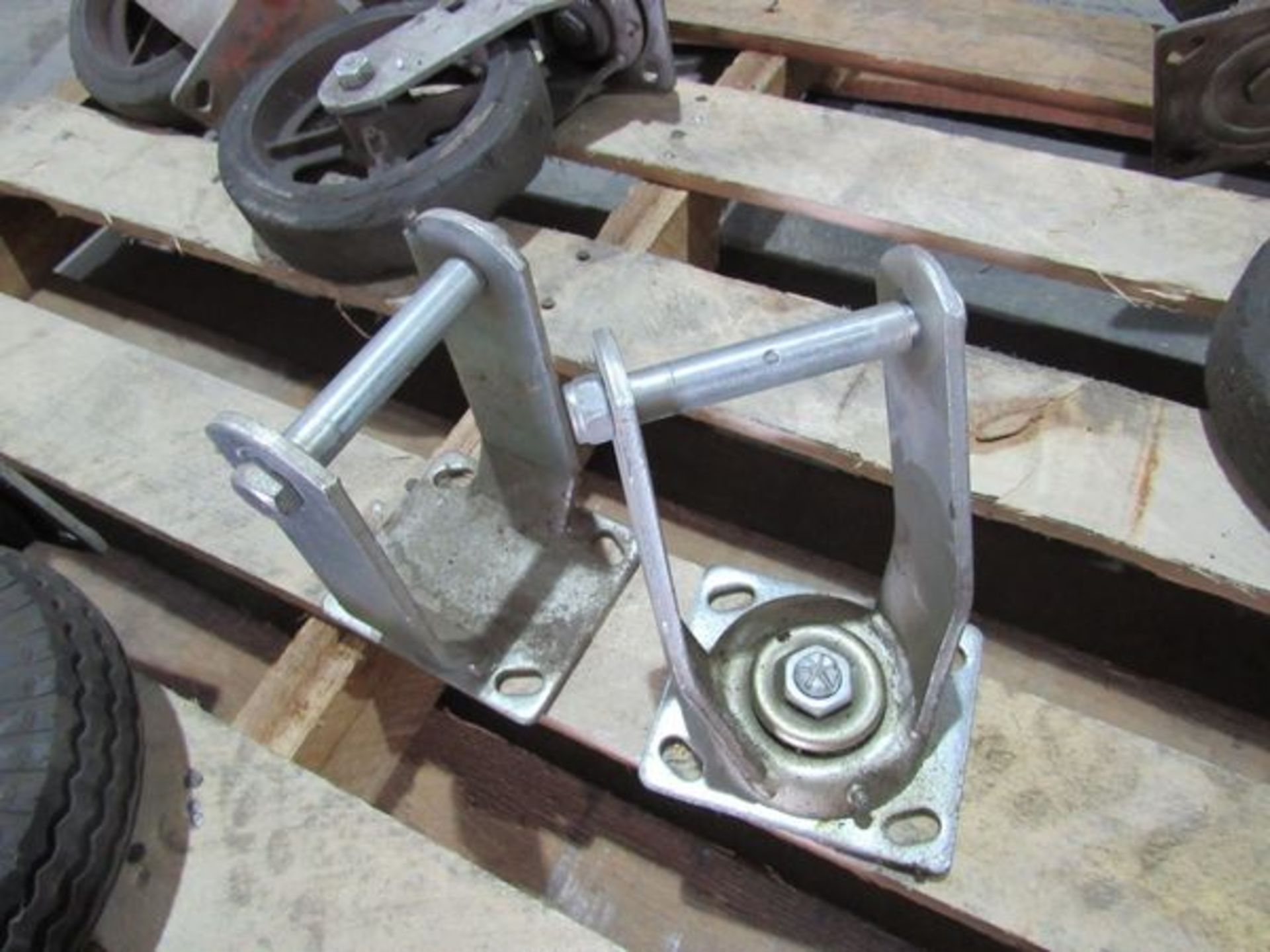 (qty - 10) Casters- - Image 5 of 6