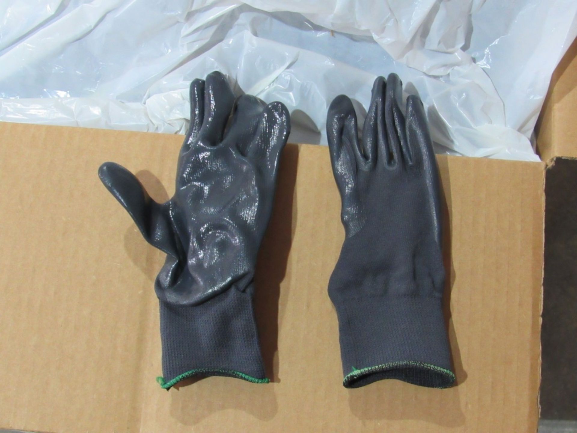 (Approx qty - 120) Pairs of Non-Slip Gloves- - Image 2 of 4