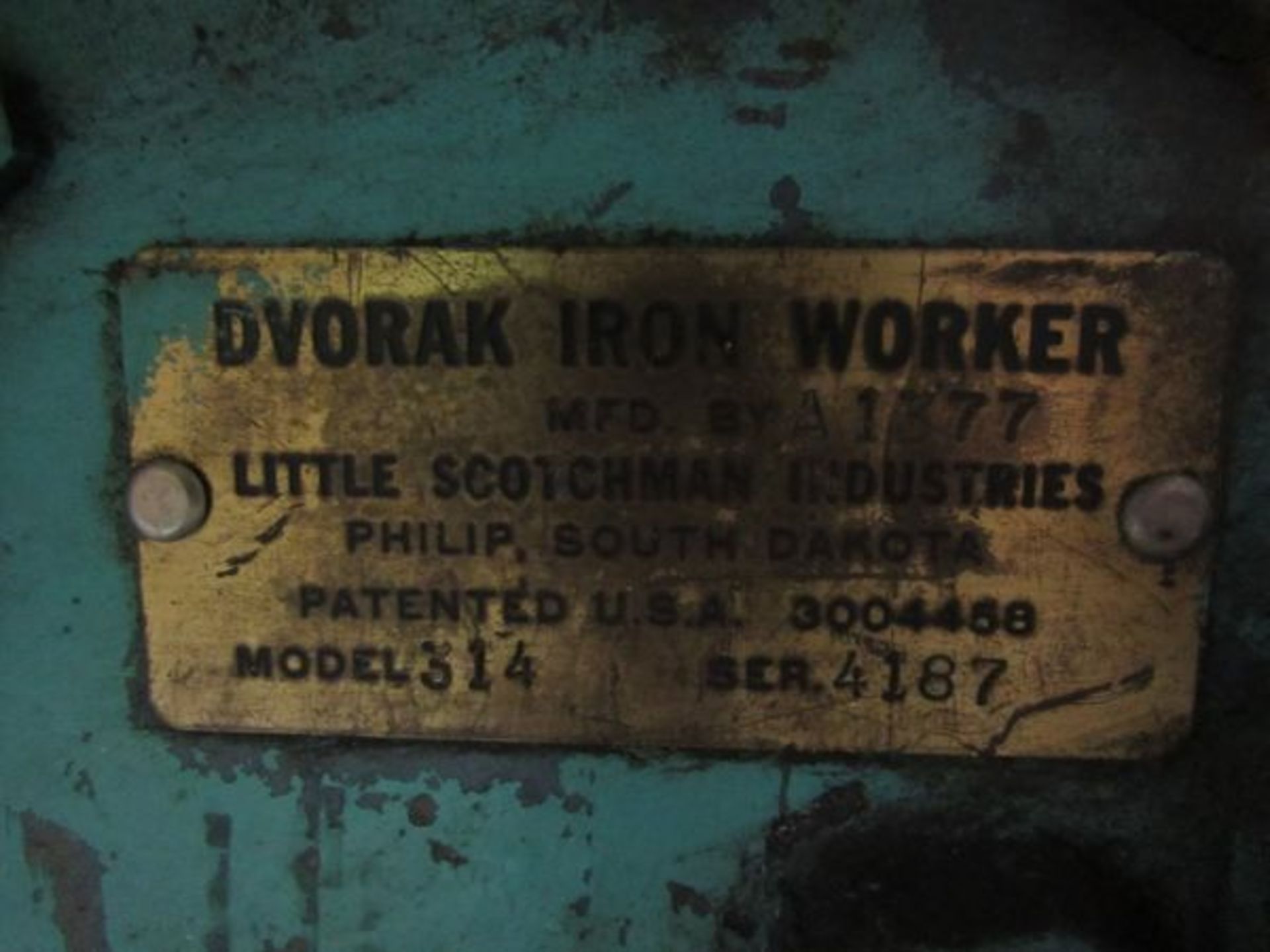 Dvorak Hydraulic Iron Worker- - Image 7 of 7