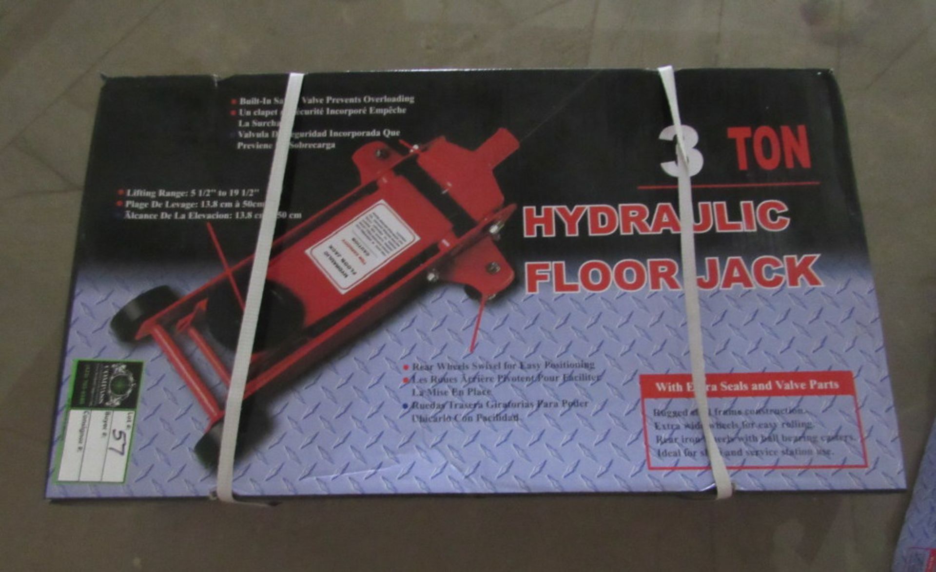 "NEW" 3 Ton Hydraulic Floor Jack- 3 Ton Max Cap Lift Range - 5-1/2" to 19-1/2" Built in Saftey Valve - Bild 4 aus 8