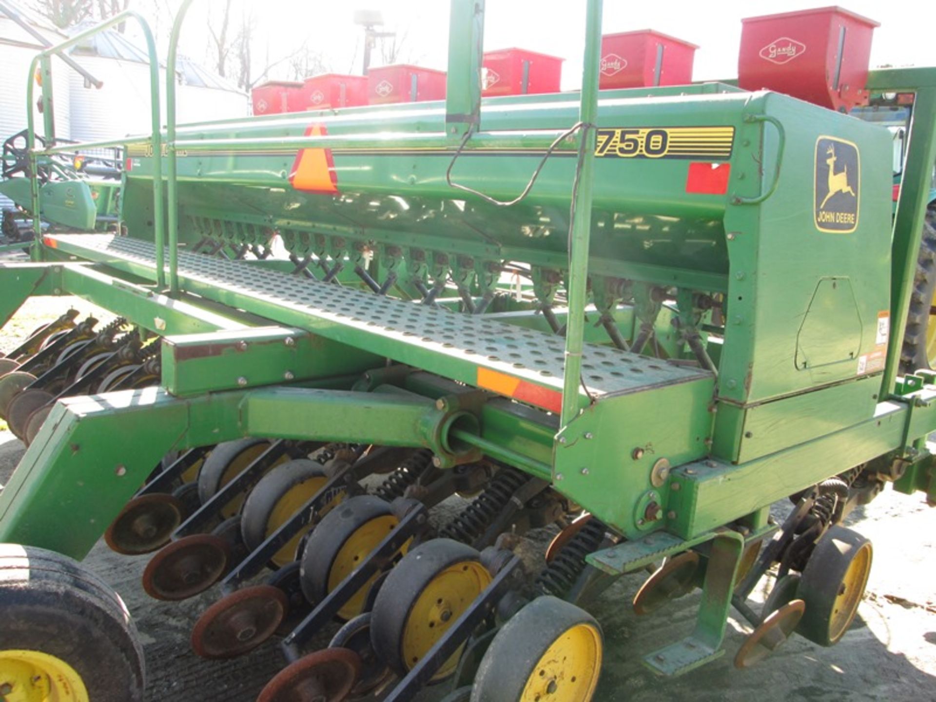 JD 750 seed drill 15' vin#  N00750X025262 - Image 3 of 4